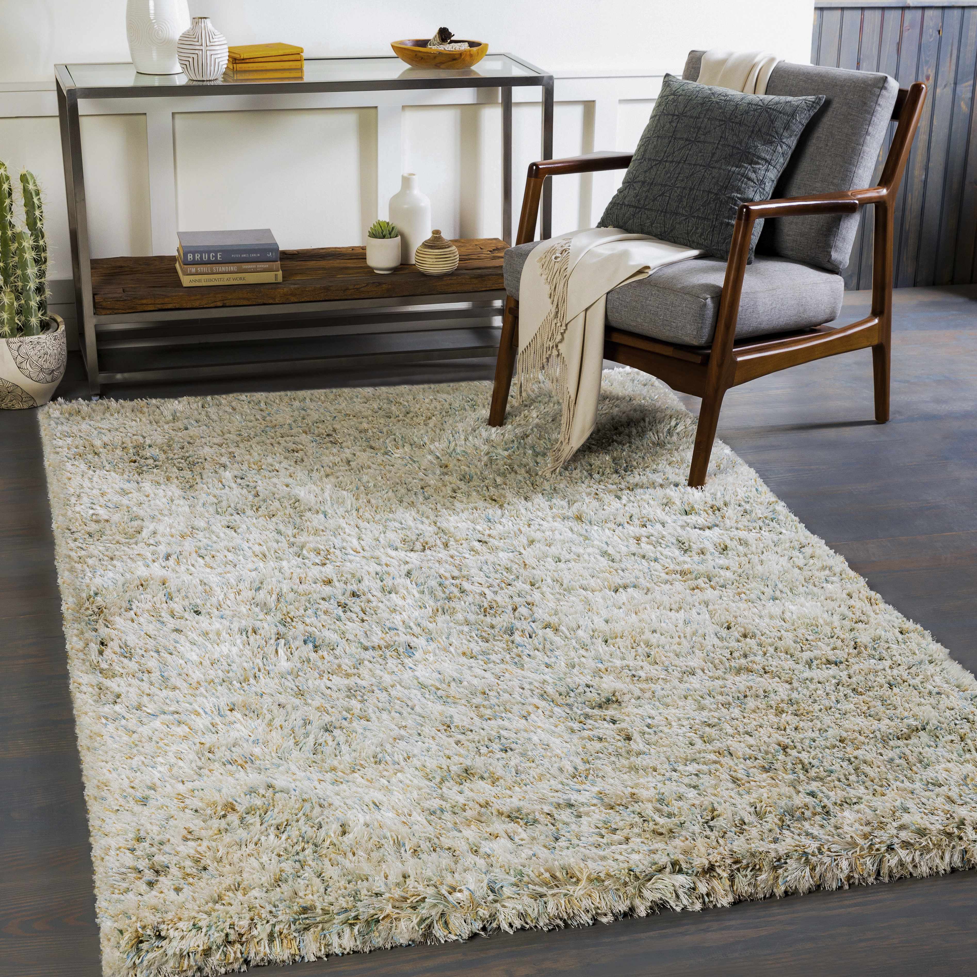 Kaibito 2'6in x 8' Modern Shag Solid Plush Runner - Hauteloom