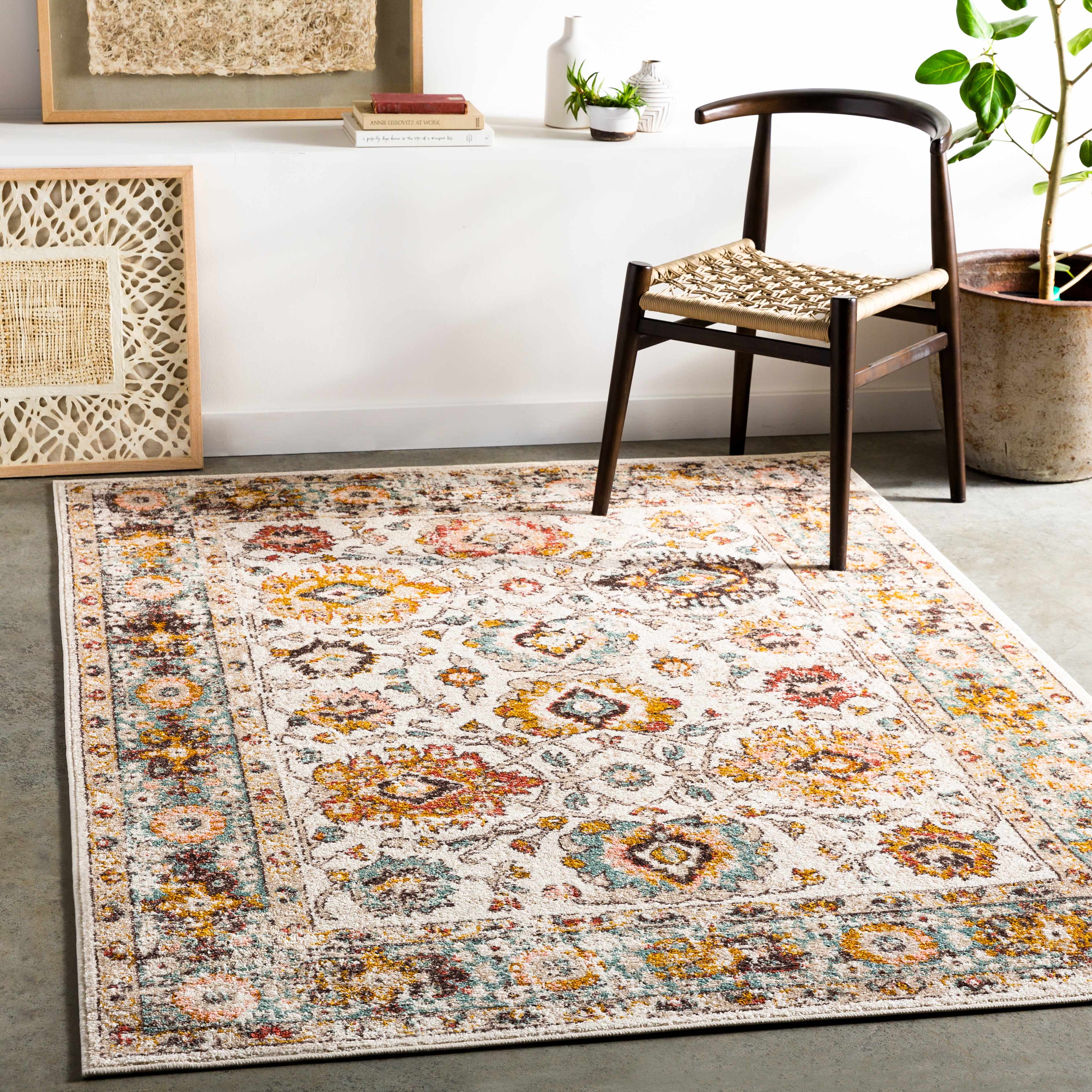 Bream 5'2in x 7' Traditional Area Rug - Hauteloom