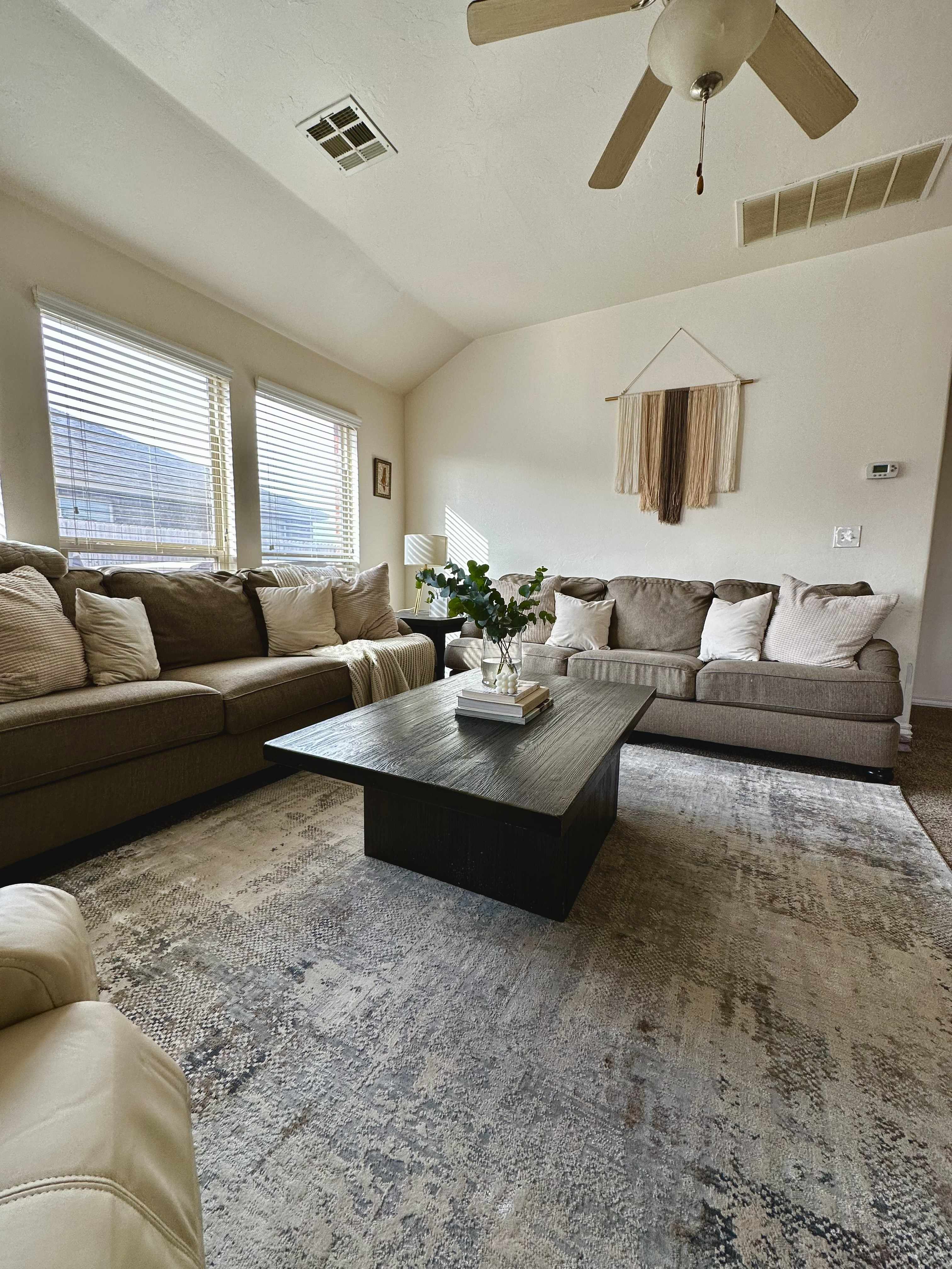 Ironwood 7'10in x 10'2in Modern Area Rug - Hauteloom