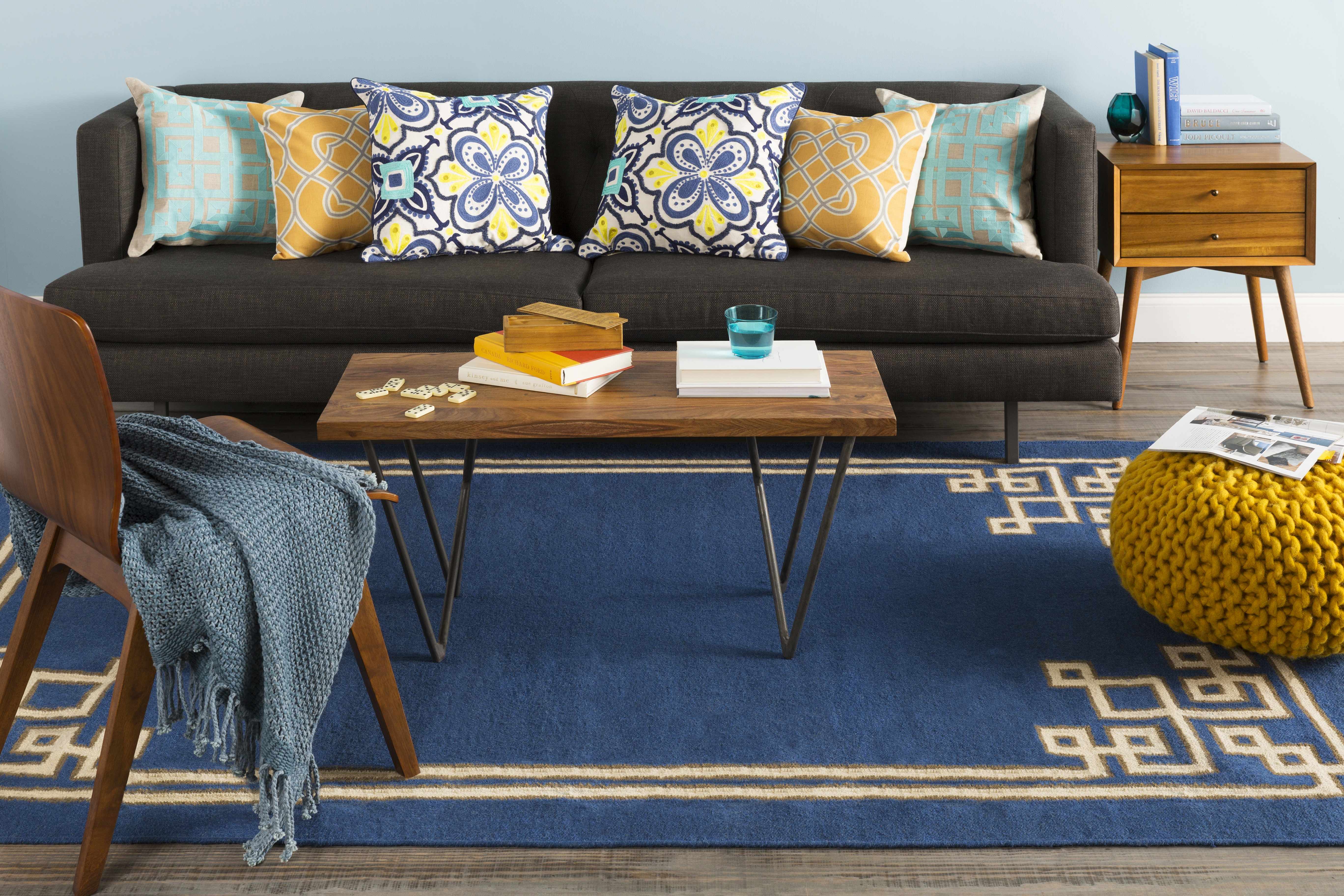 Hinckley 3'3in x 5'3in Border Solid Border Wool Area Rug - Hauteloom