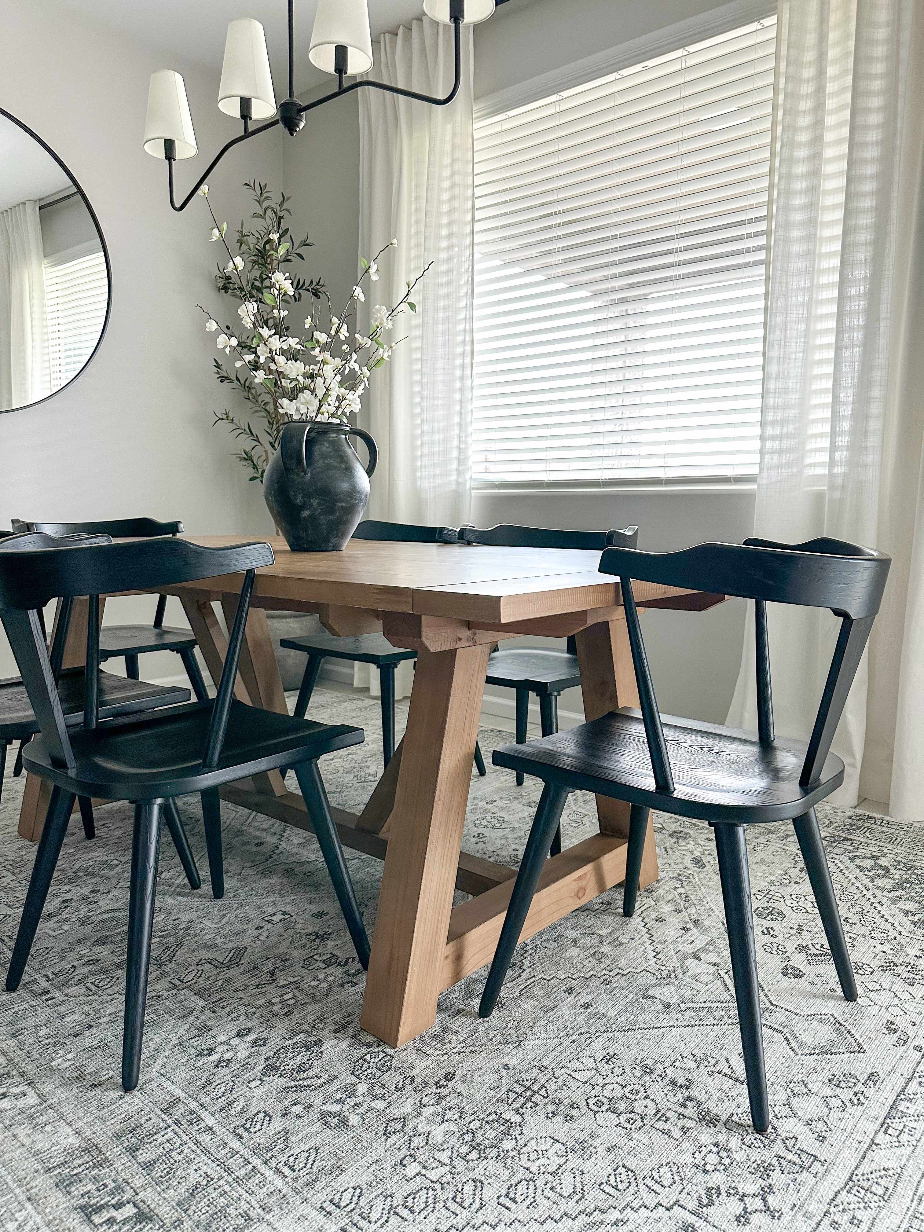 Barny 5'3in x 7'3in Washable Area Rug - Hauteloom