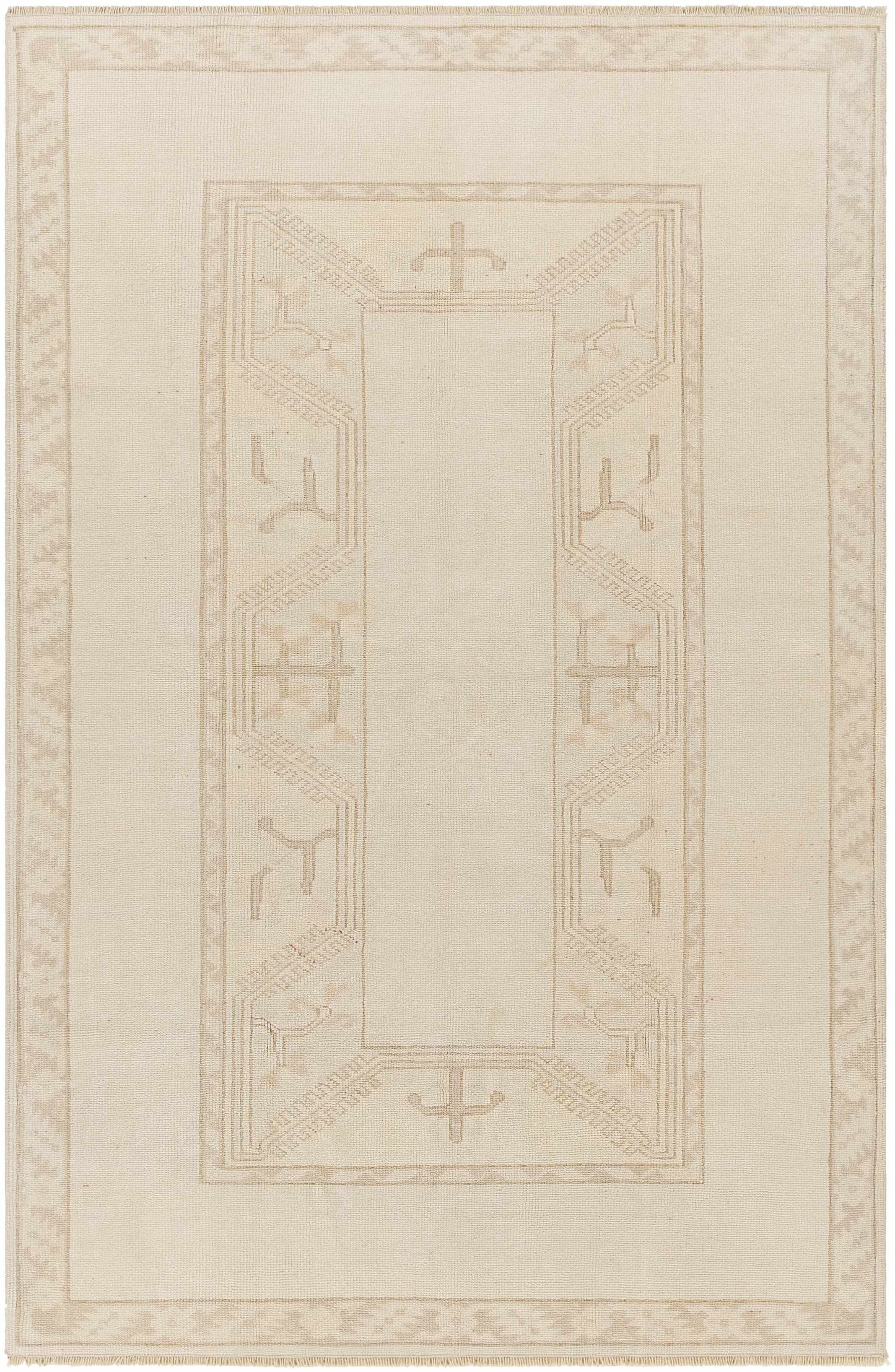 Mitch 4'1in x 6'2in Traditional Wool Area Rug - Hauteloom