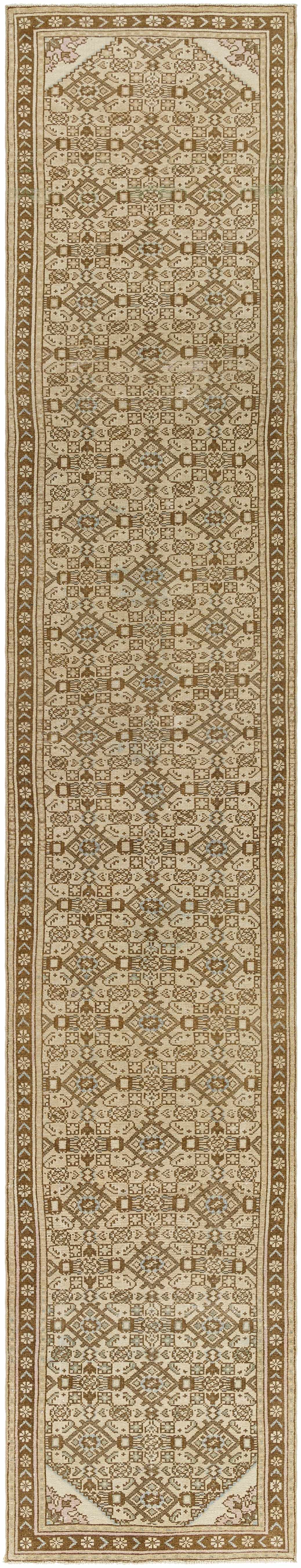 Mayra 2'7in x 14'3in Traditional Wool Runner - Hauteloom