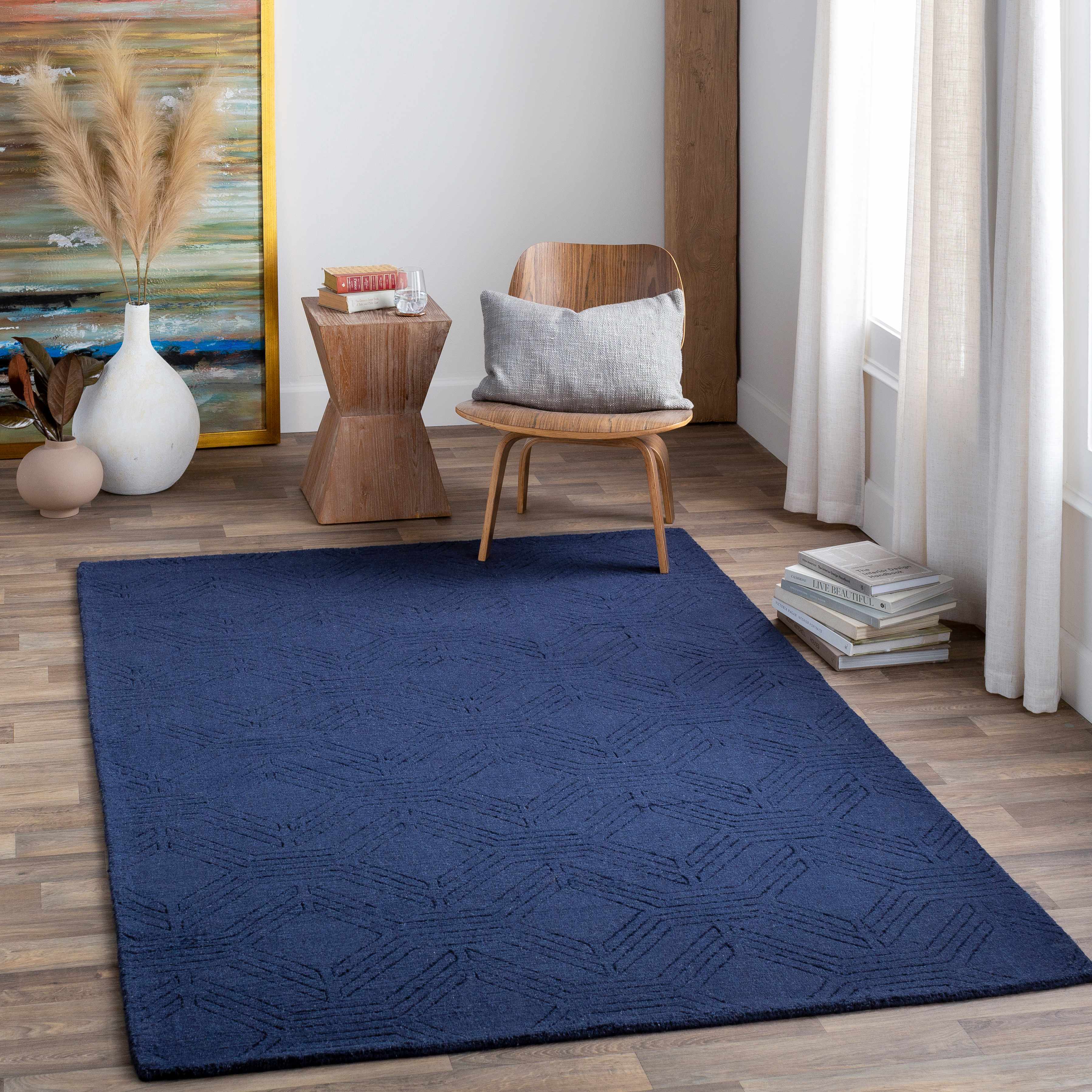 Sarona 6' x 9' Solid & Border Wool Area Rug - Hauteloom