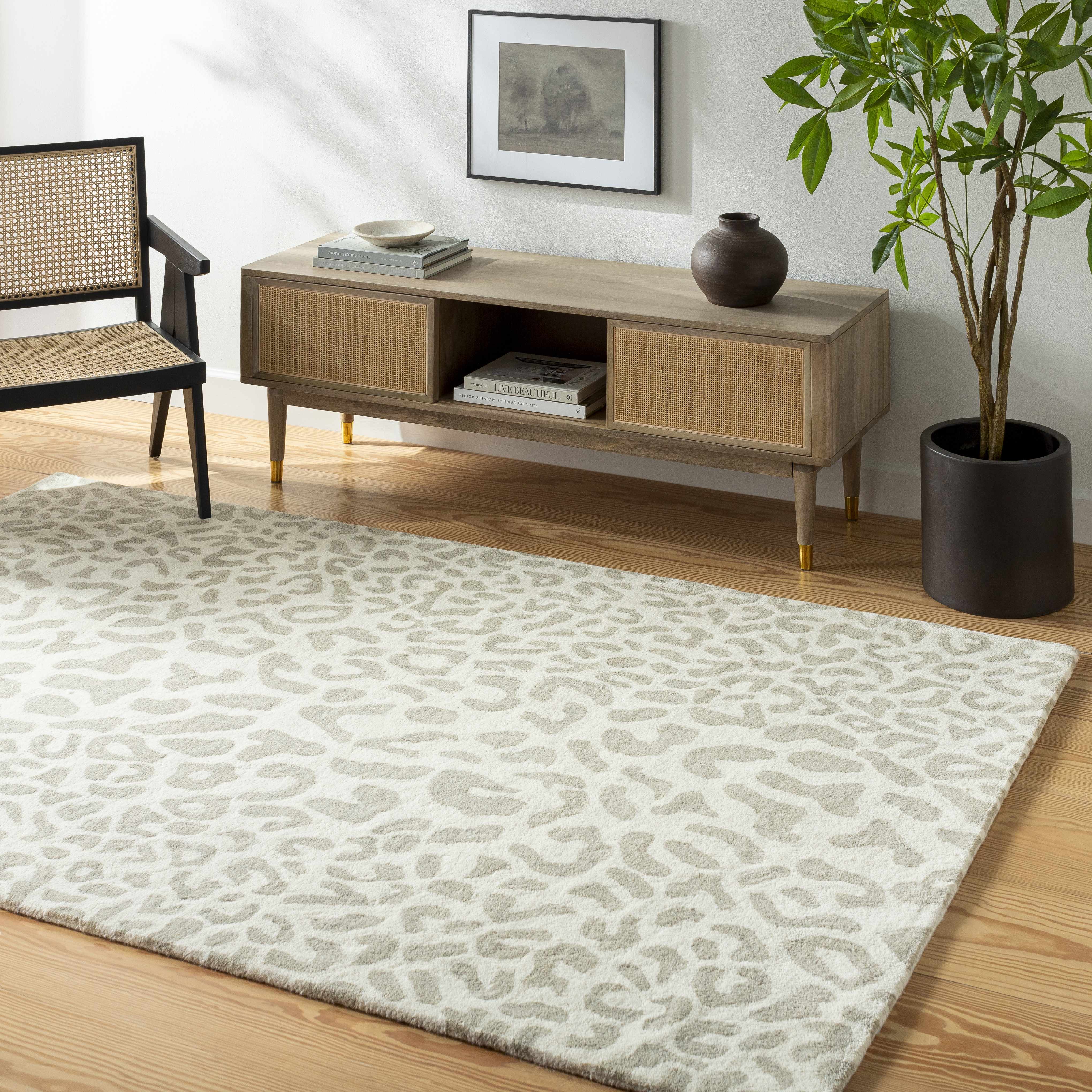Adaya 8' x 11' Wool Area Rug - Hauteloom