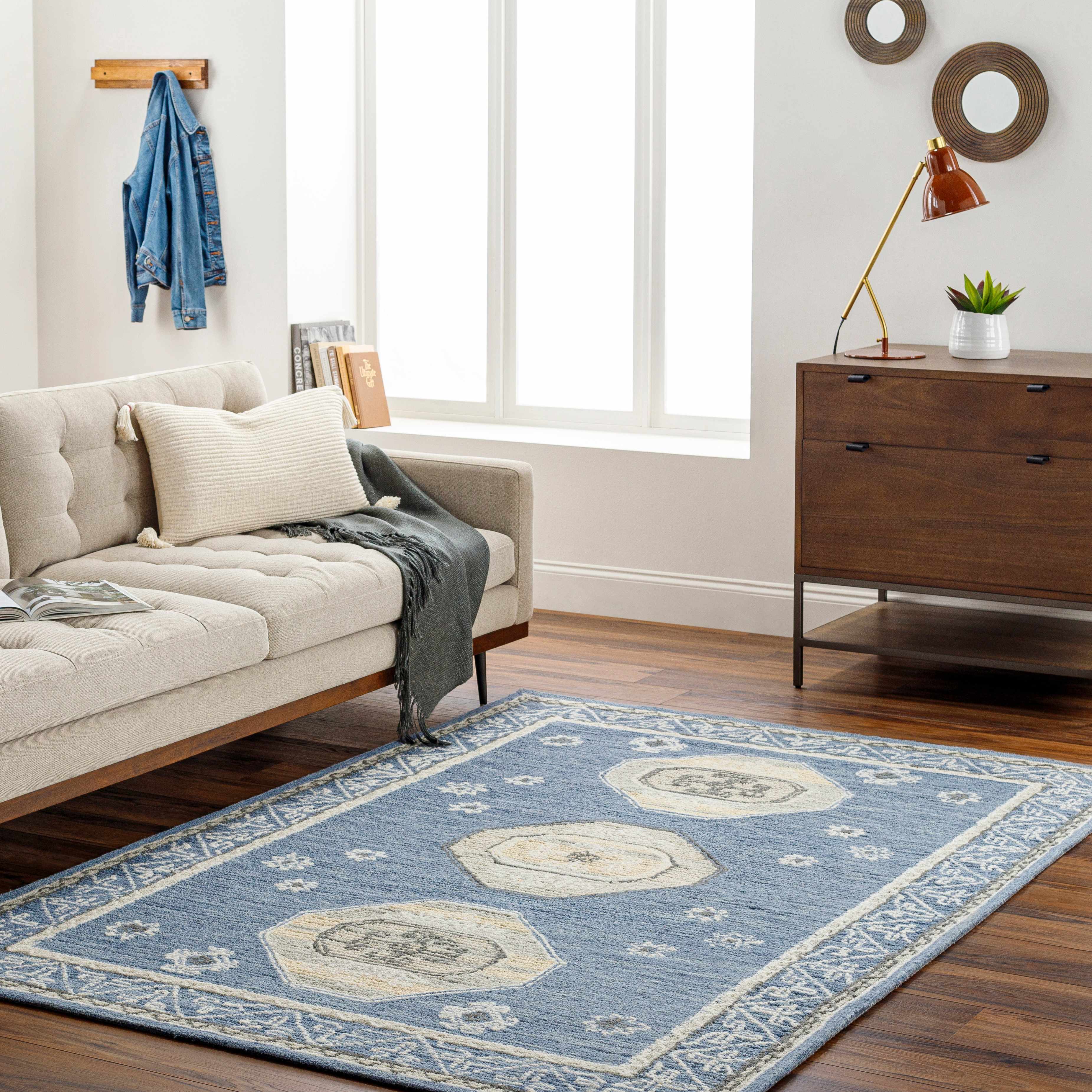 Arwan 5' x 7'6in Wool Area Rug - Hauteloom