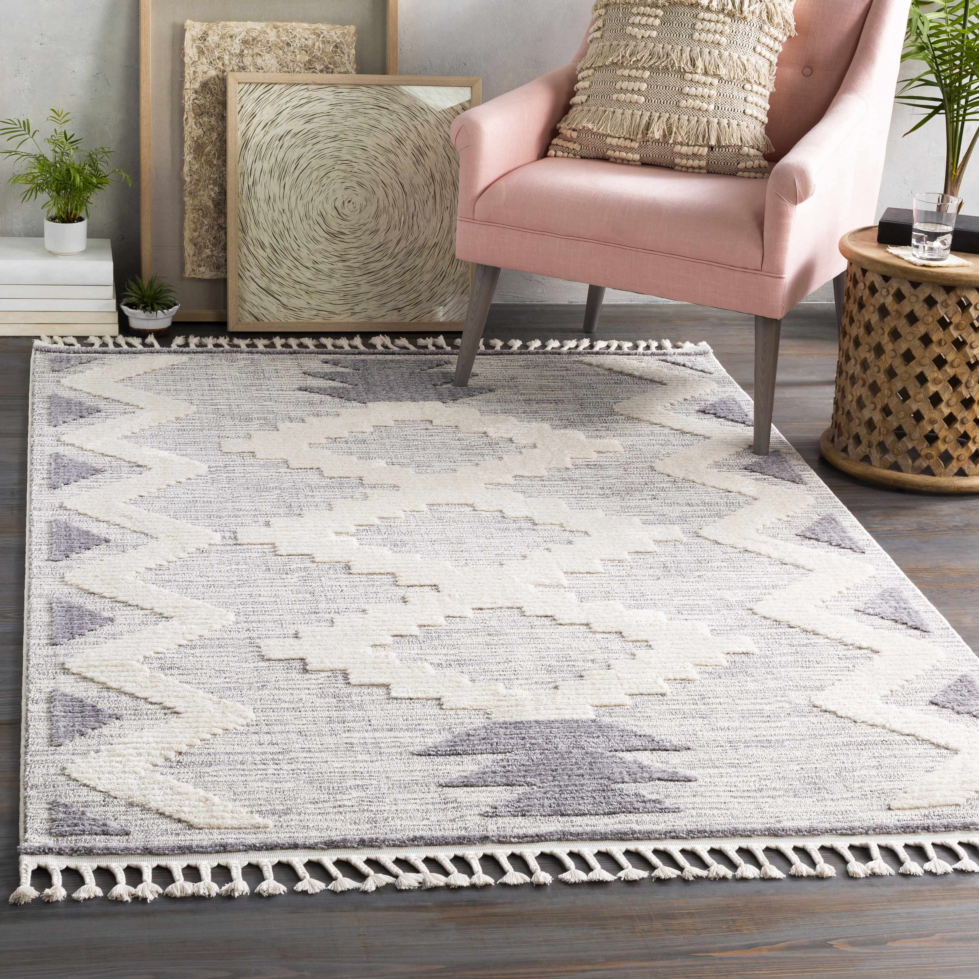 Thornburg 5'3in x 7'3in Bohemian/ Area Rug - Hauteloom