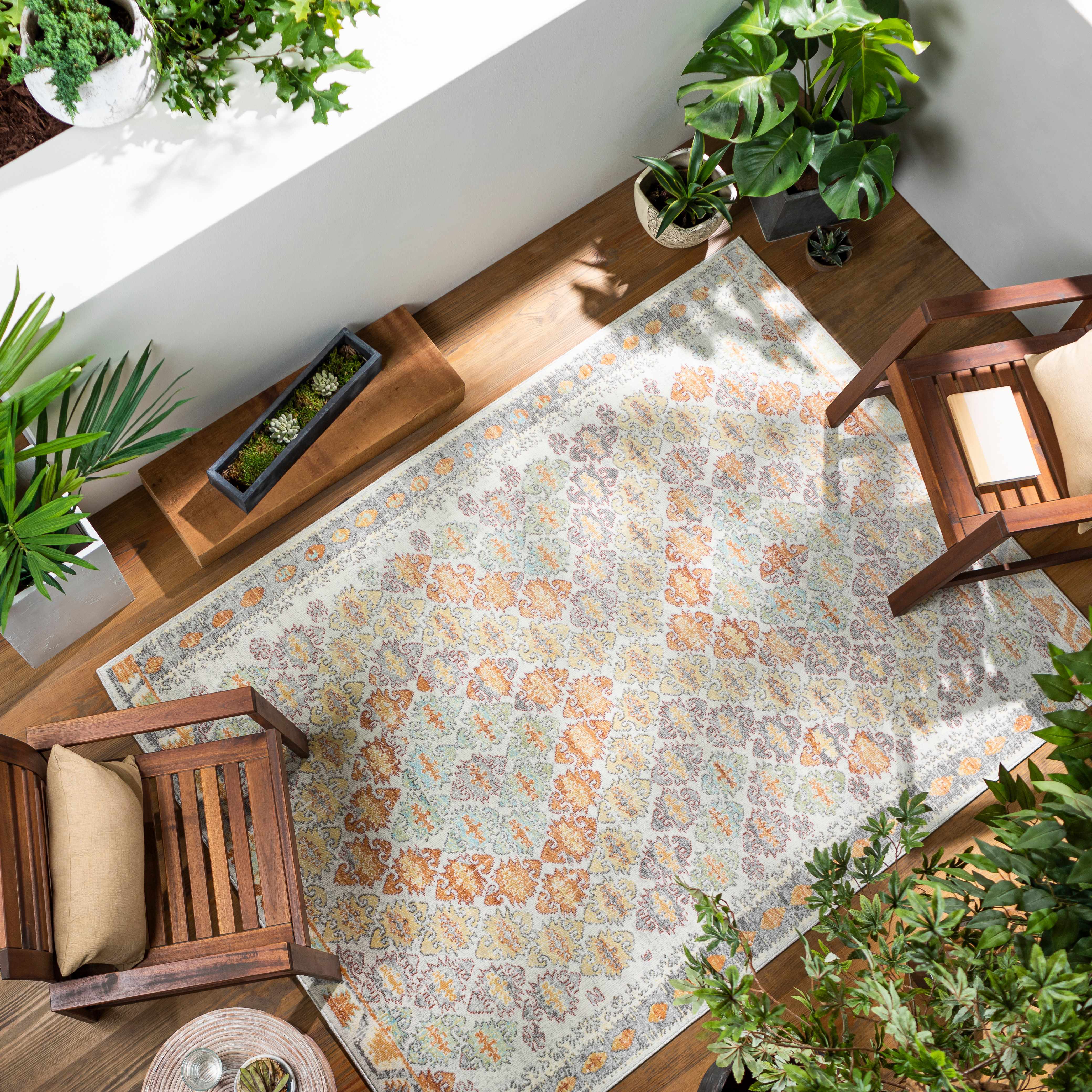 Taftville 6'11in x 9' Traditional Outdoor Area Rug - Hauteloom