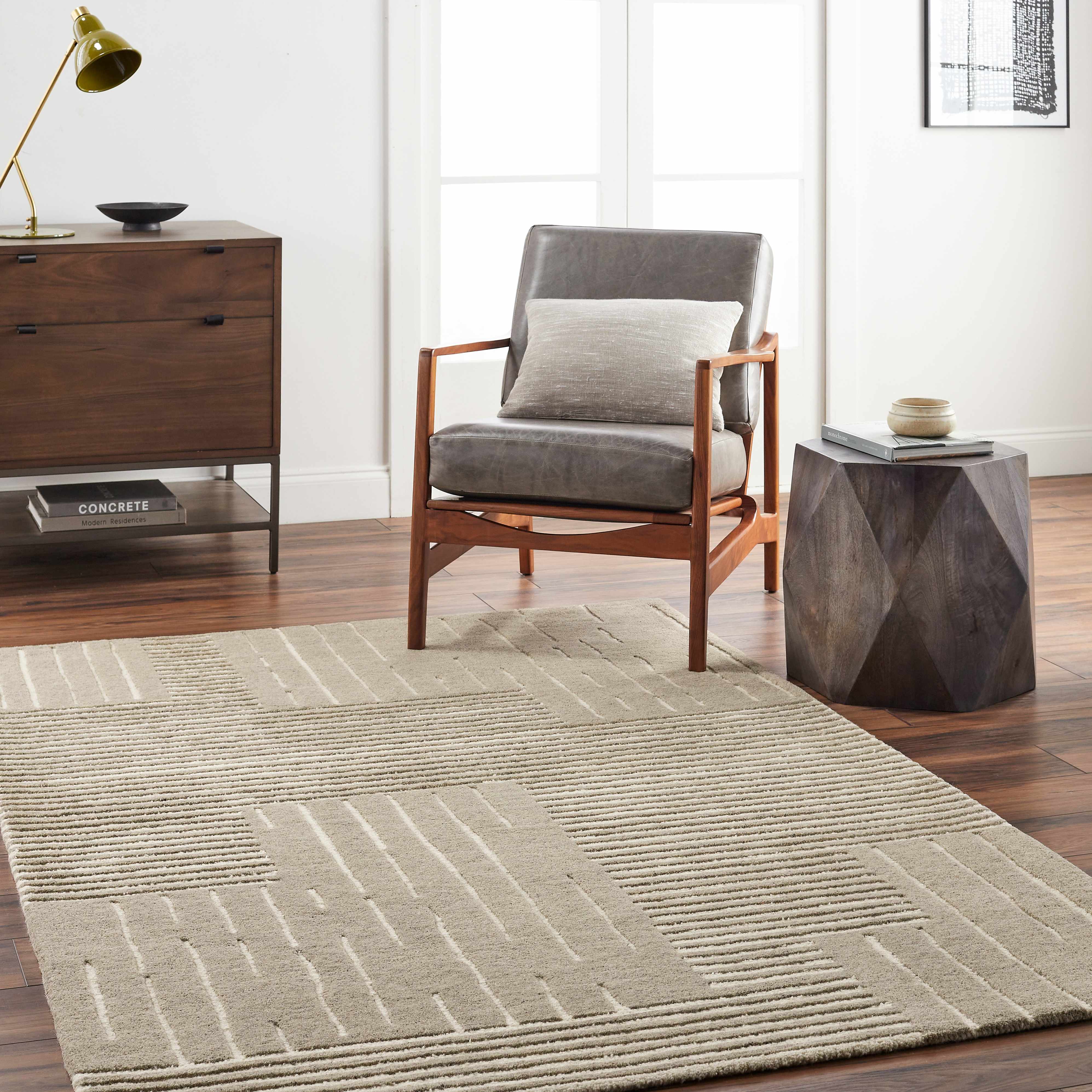 Akuji 8' x 10' Wool Area Rug - Hauteloom