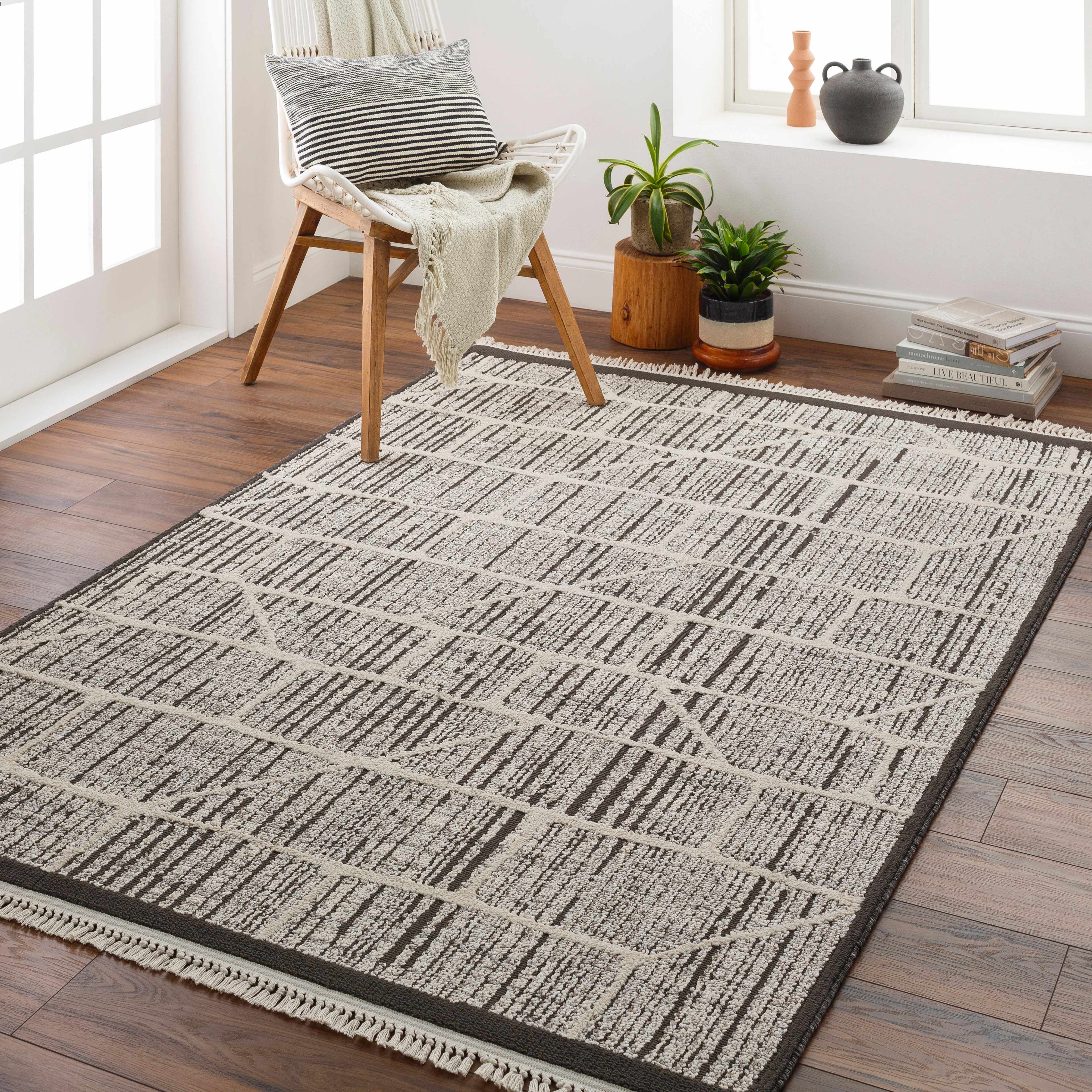Akemi 6'7in x 9' Area Rug - Hauteloom