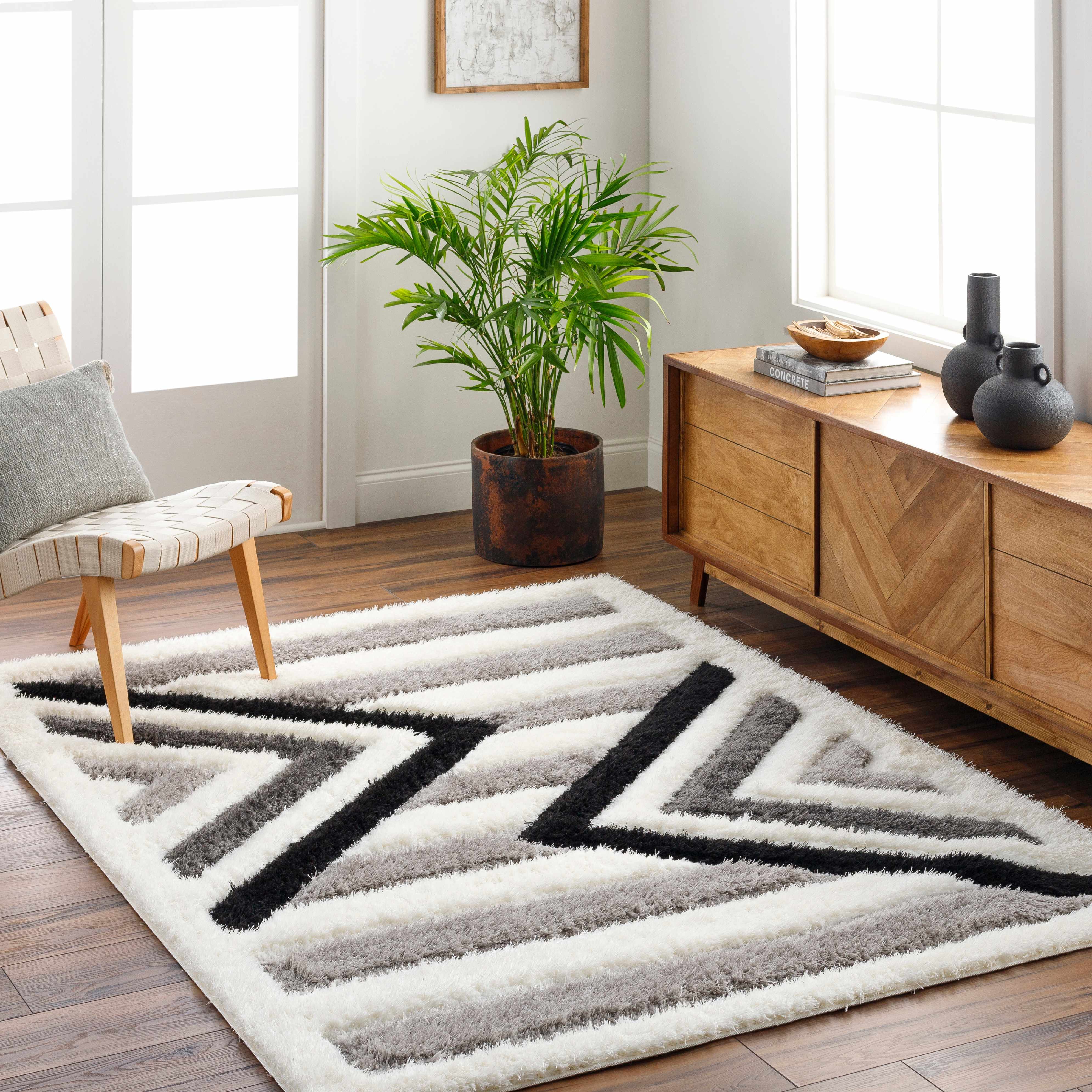 Abeje 5'3in x 7' Area Rug - Hauteloom