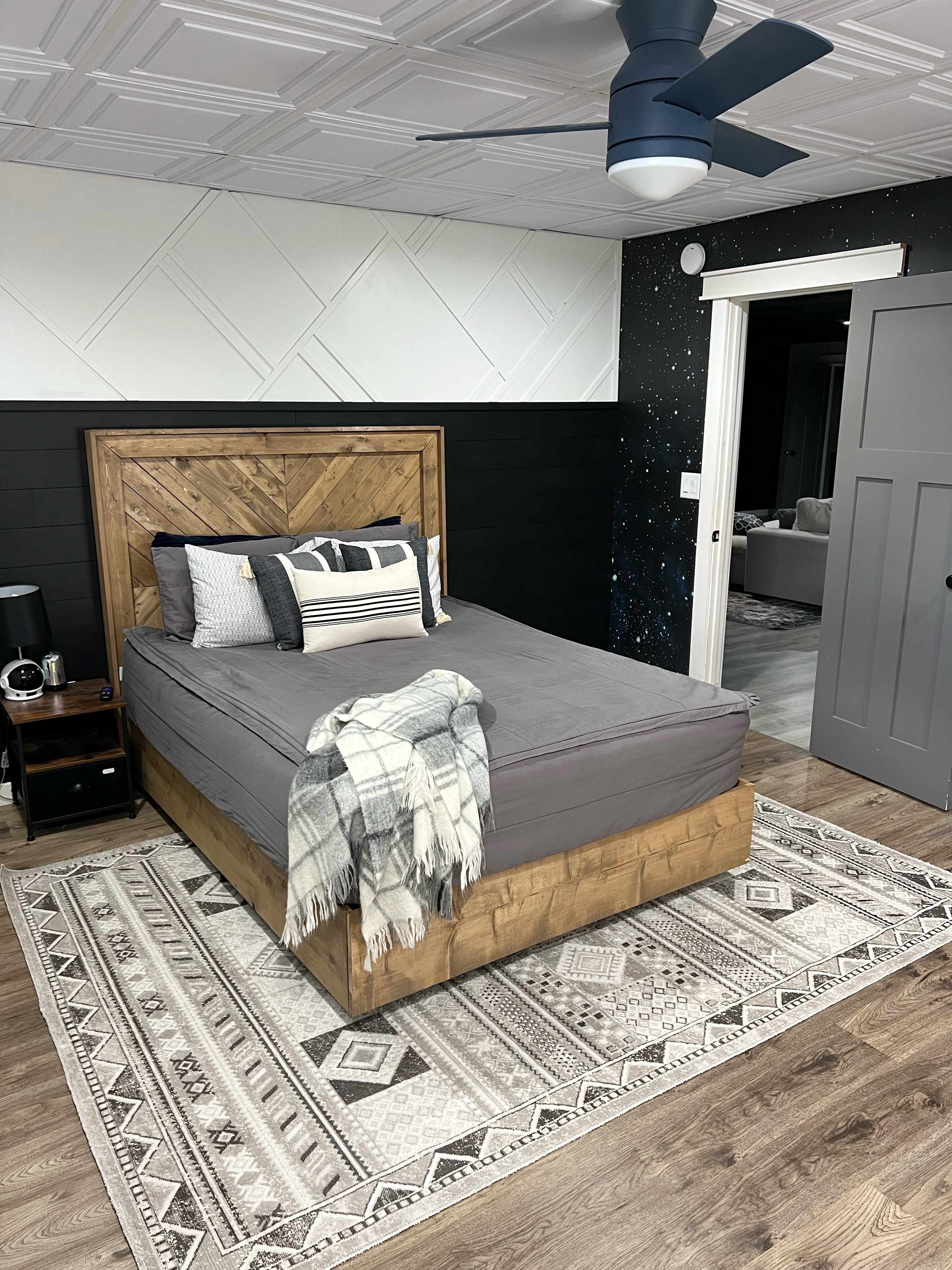 Lleu 7'8in x 10' Washable Area Rug - Hauteloom