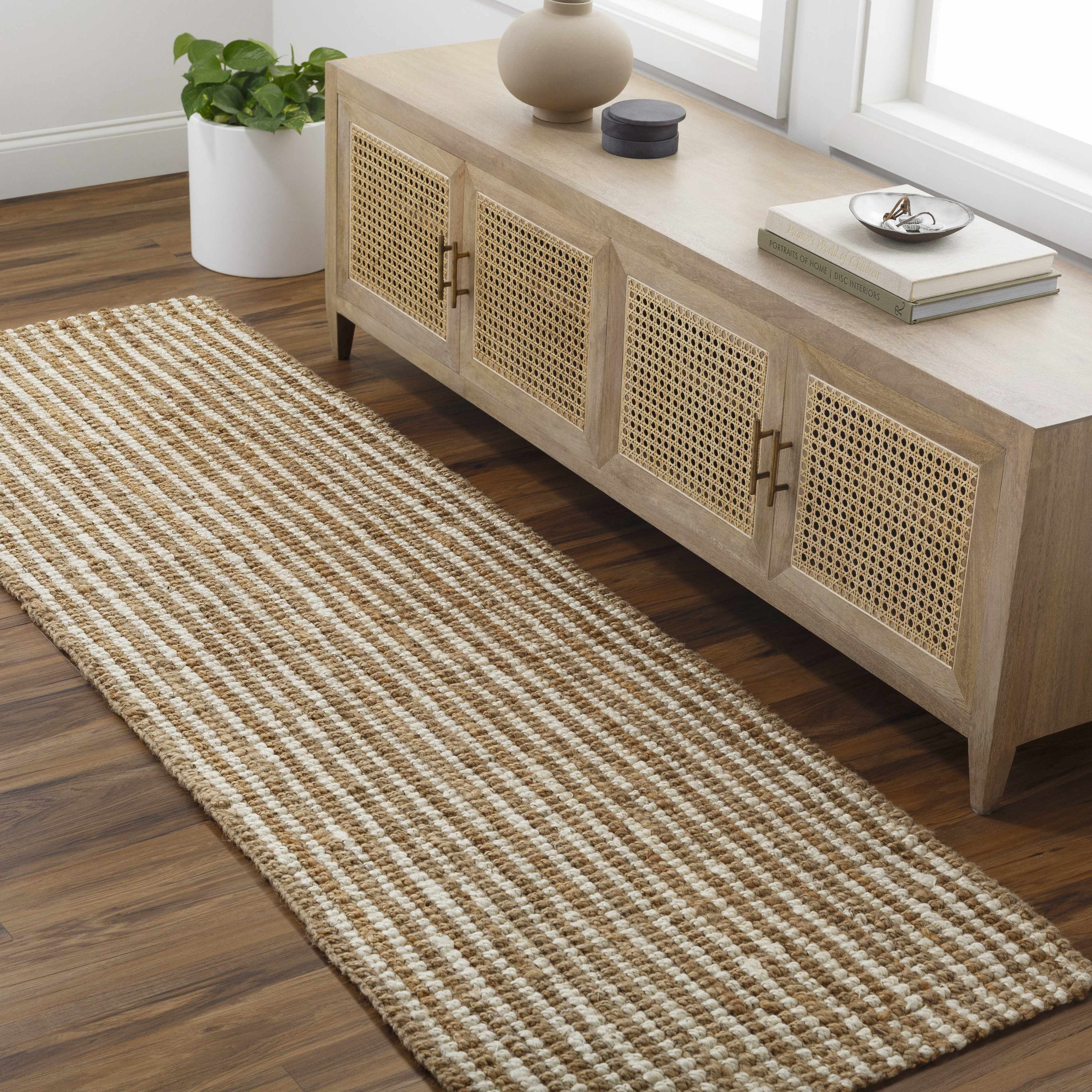 Ambel 8' Round Jute Area Rug - Hauteloom