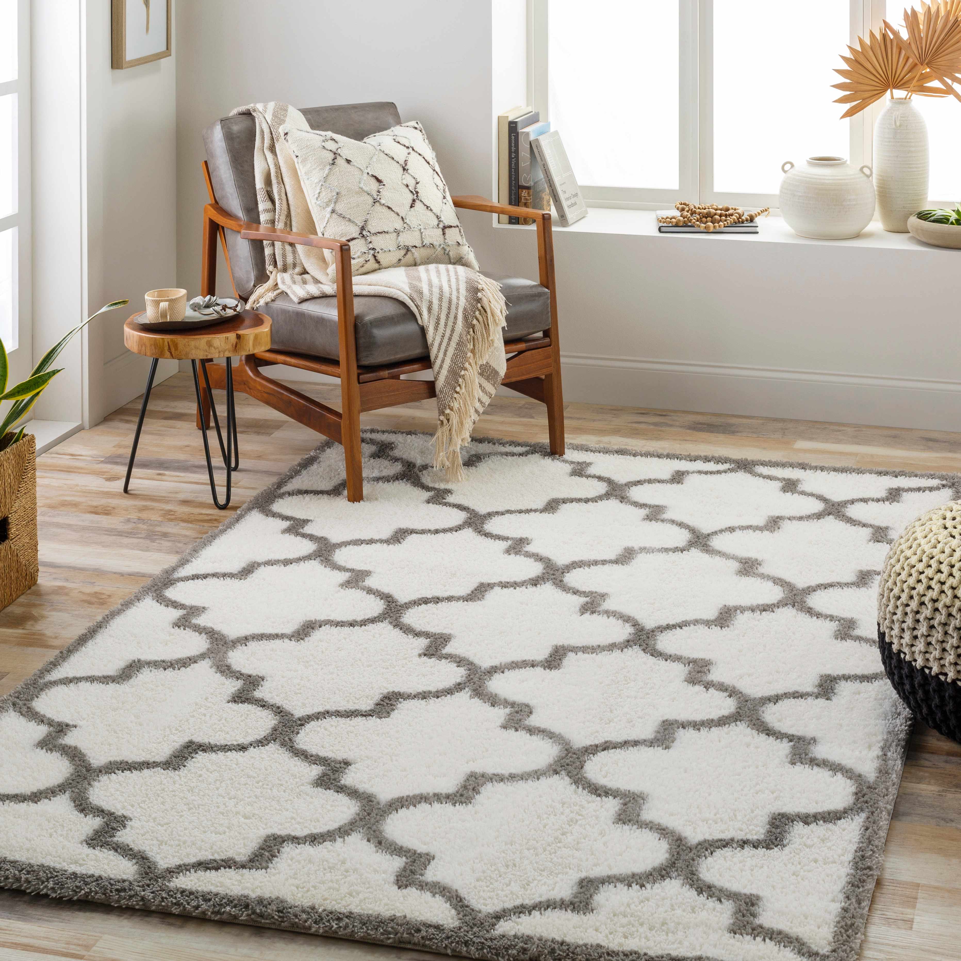 Kyel 5'3in x 7' Area Rug - Hauteloom