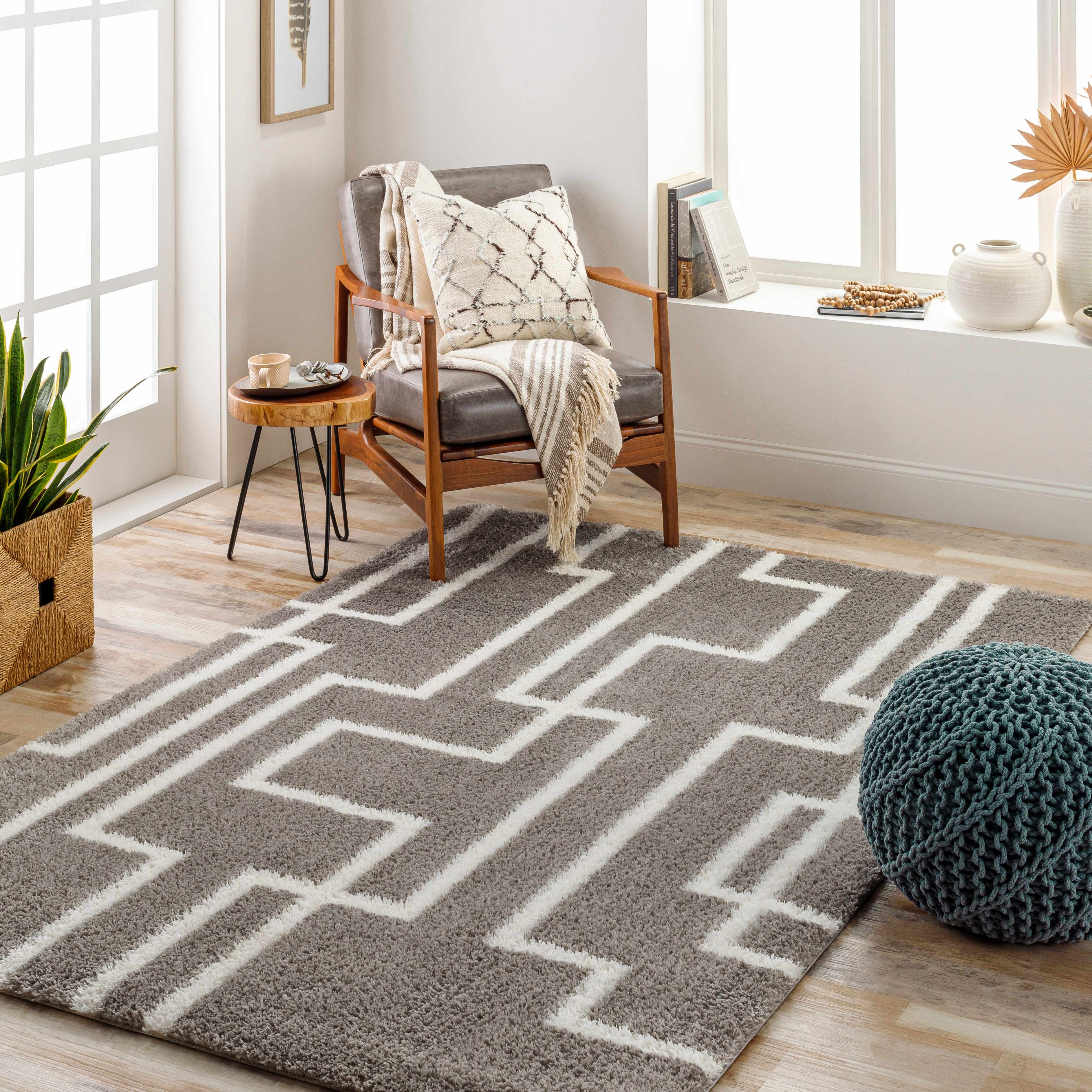 Banu 6'7in x 9' Area Rug - Hauteloom