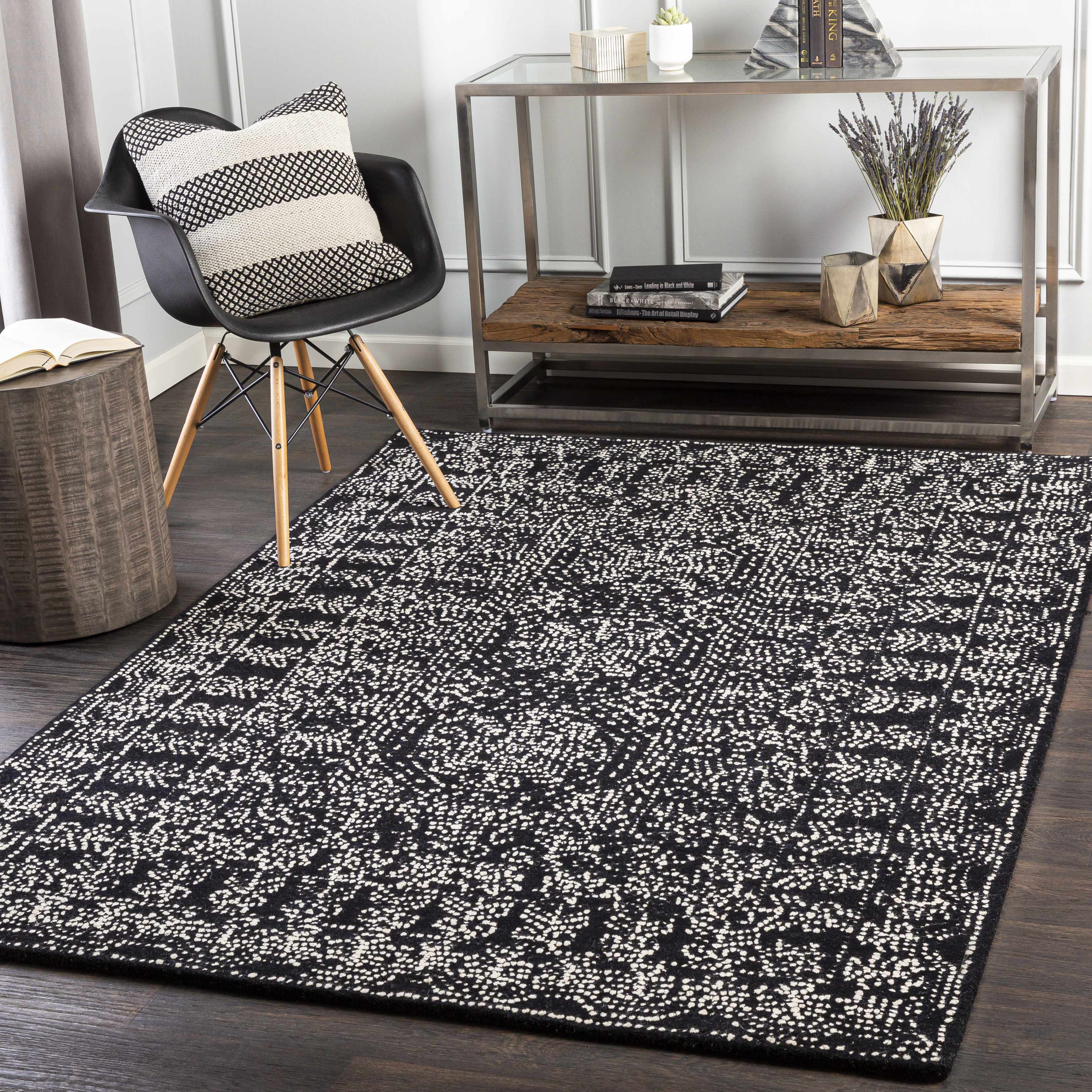 Bothwell 2' x 3' Wool Area Rug - Hauteloom