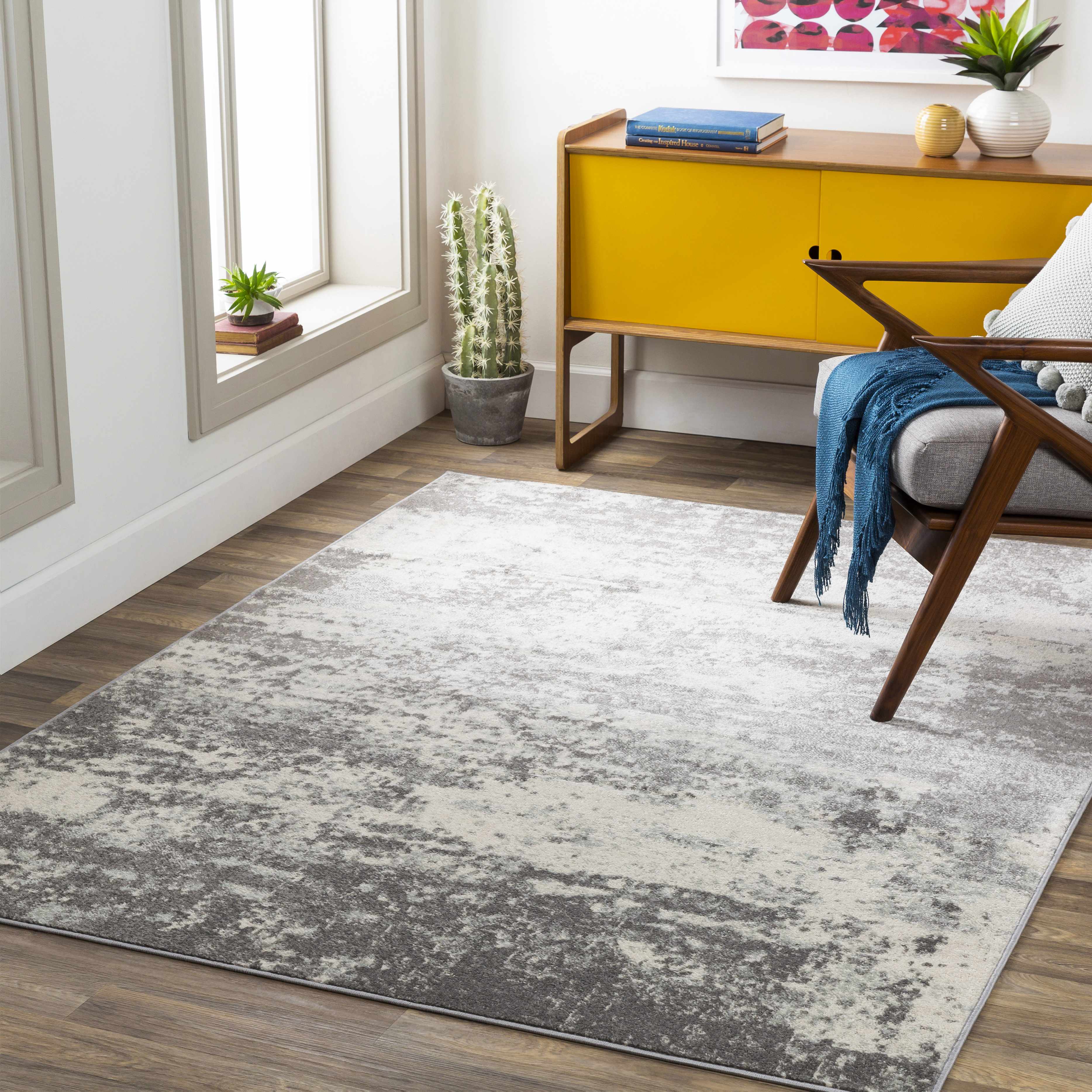 Irons 5'3in x 7'3in Modern Area Rug - Hauteloom