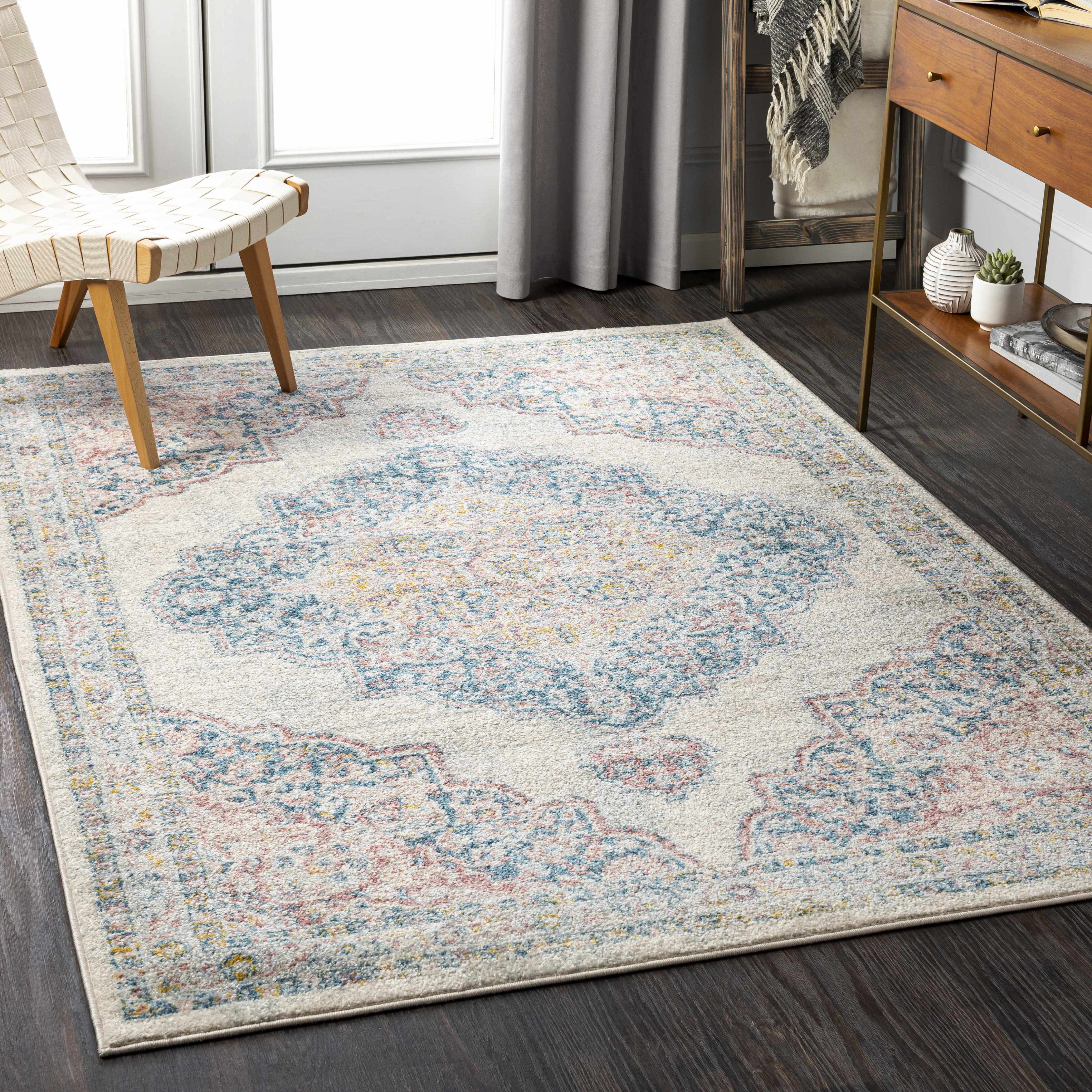 Braggs 6'7in x 9' Traditional Area Rug - Hauteloom