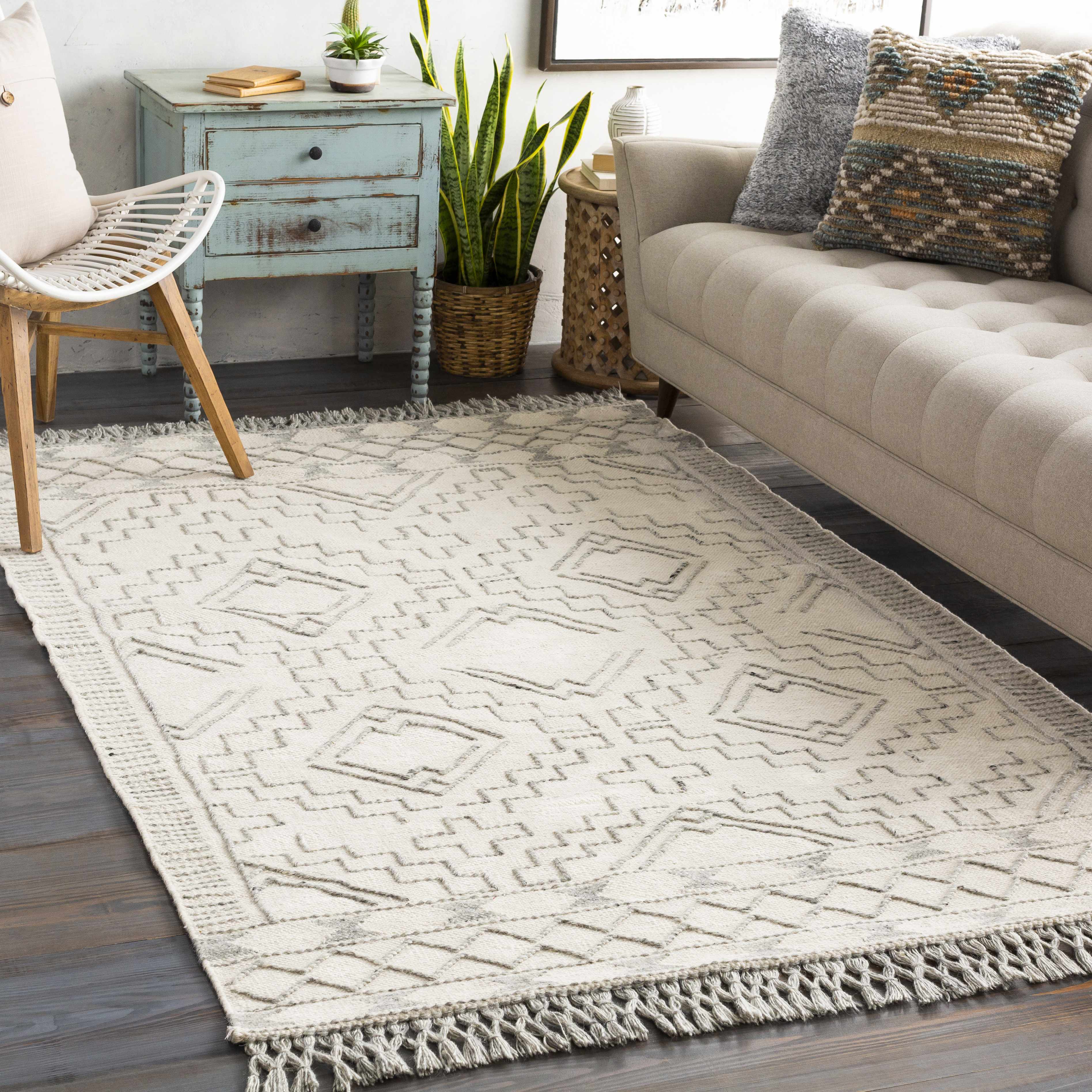 Joliette 4' x 6' Bohemian/ Wool Area Rug - Hauteloom