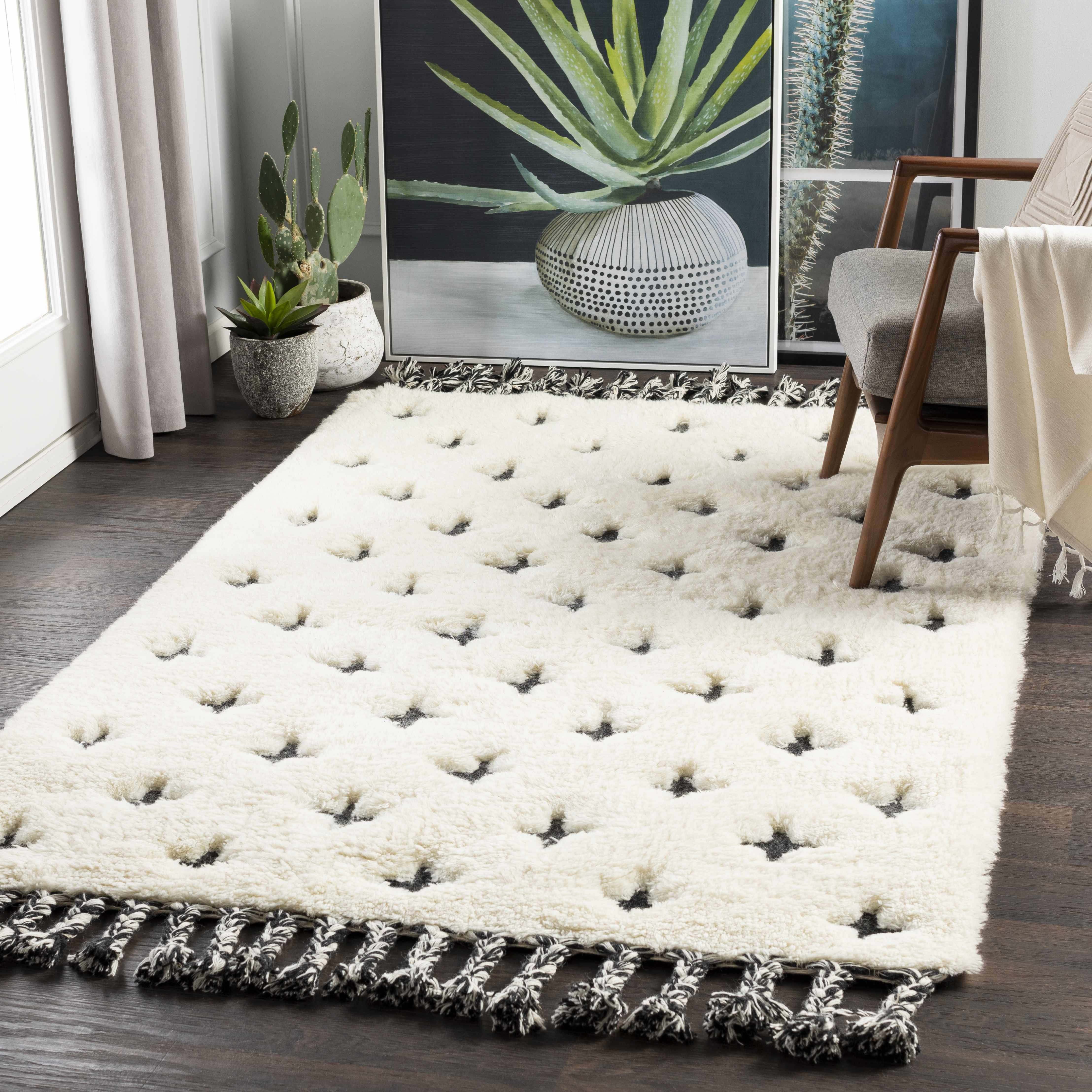 Tallevast 8' x 10' Modern Wool Area Rug - Hauteloom