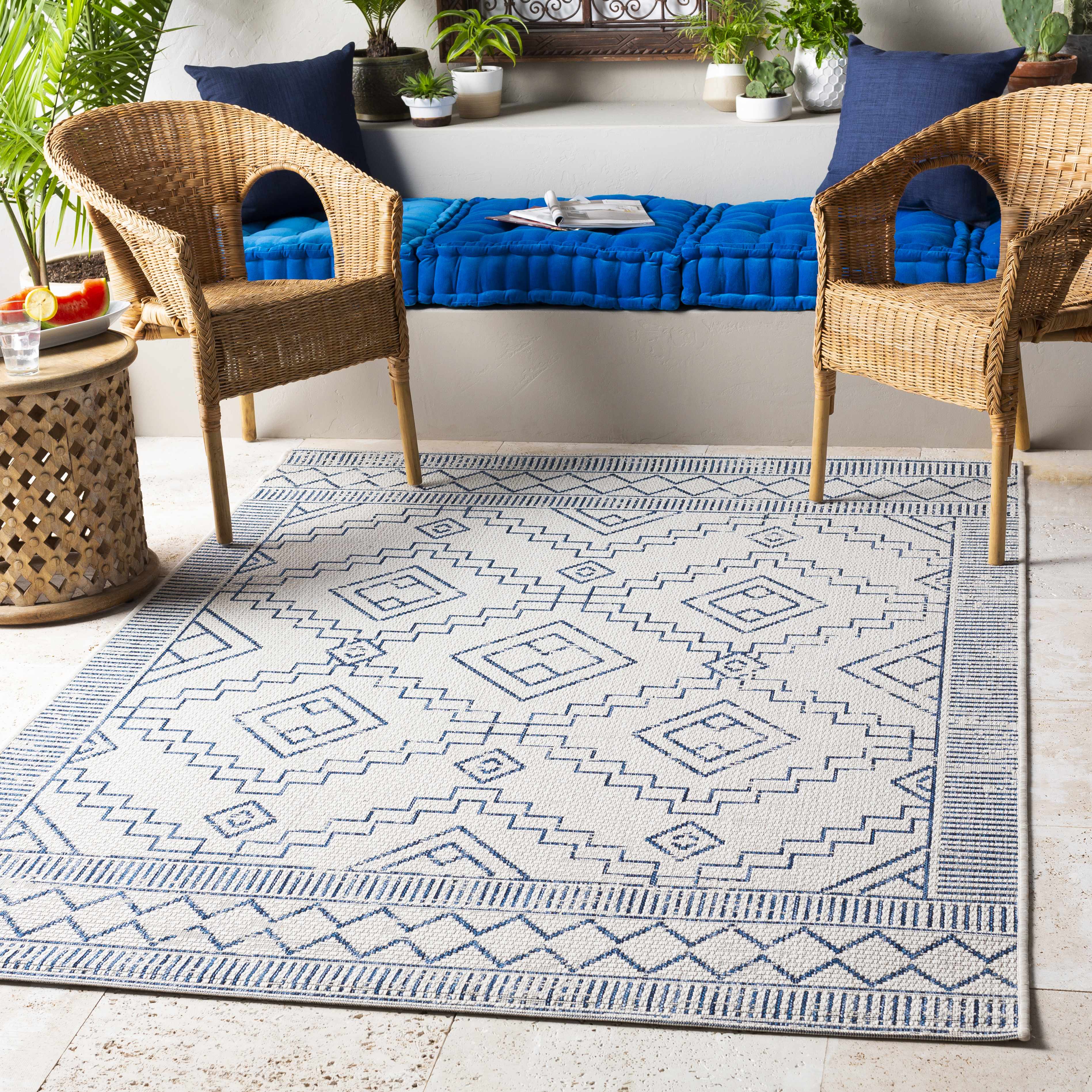 Vansant 7'10in x 10'2in Bohemian/ Outdoor Area Rug - Hauteloom