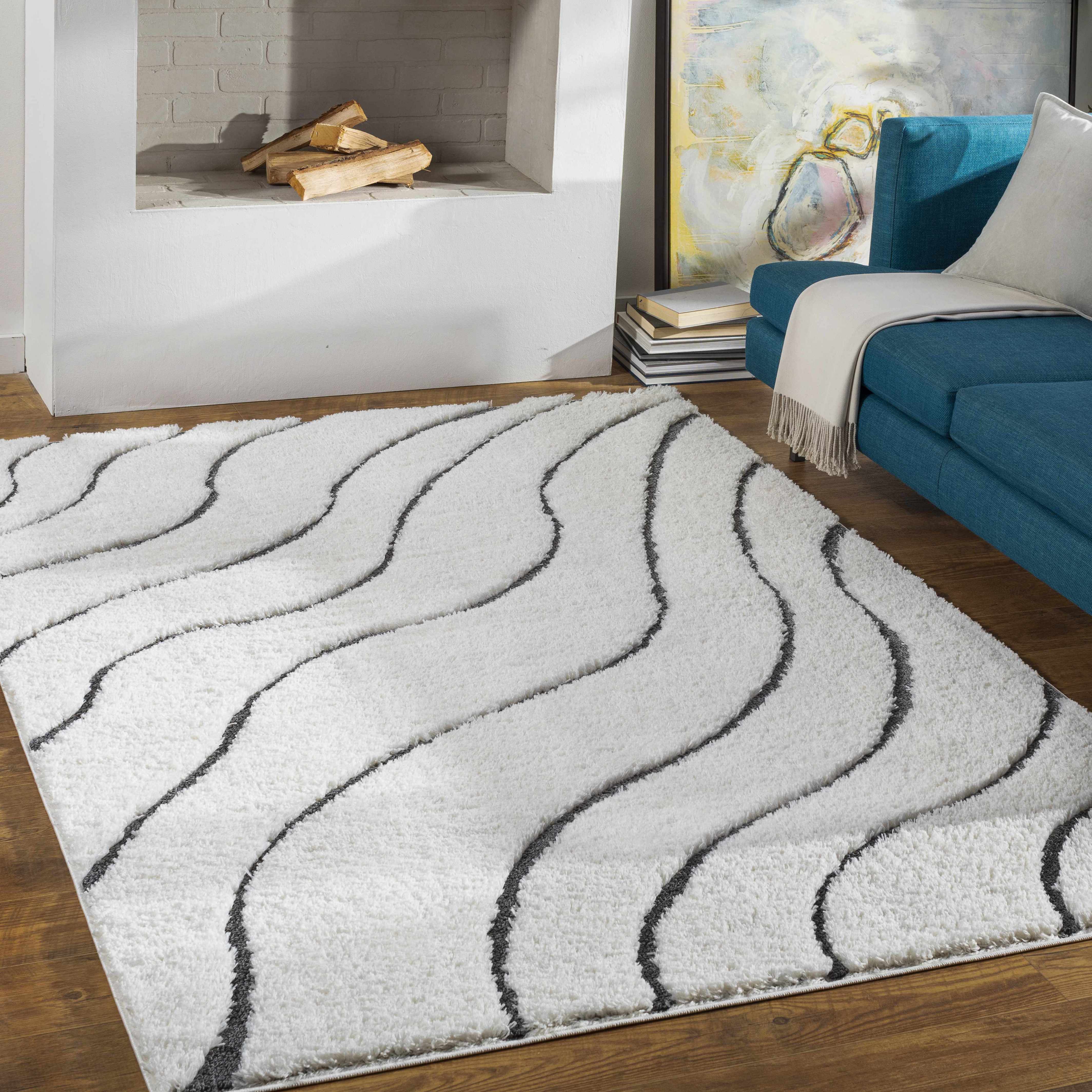 Naalehu 6'7in x 9' Modern Area Rug - Hauteloom