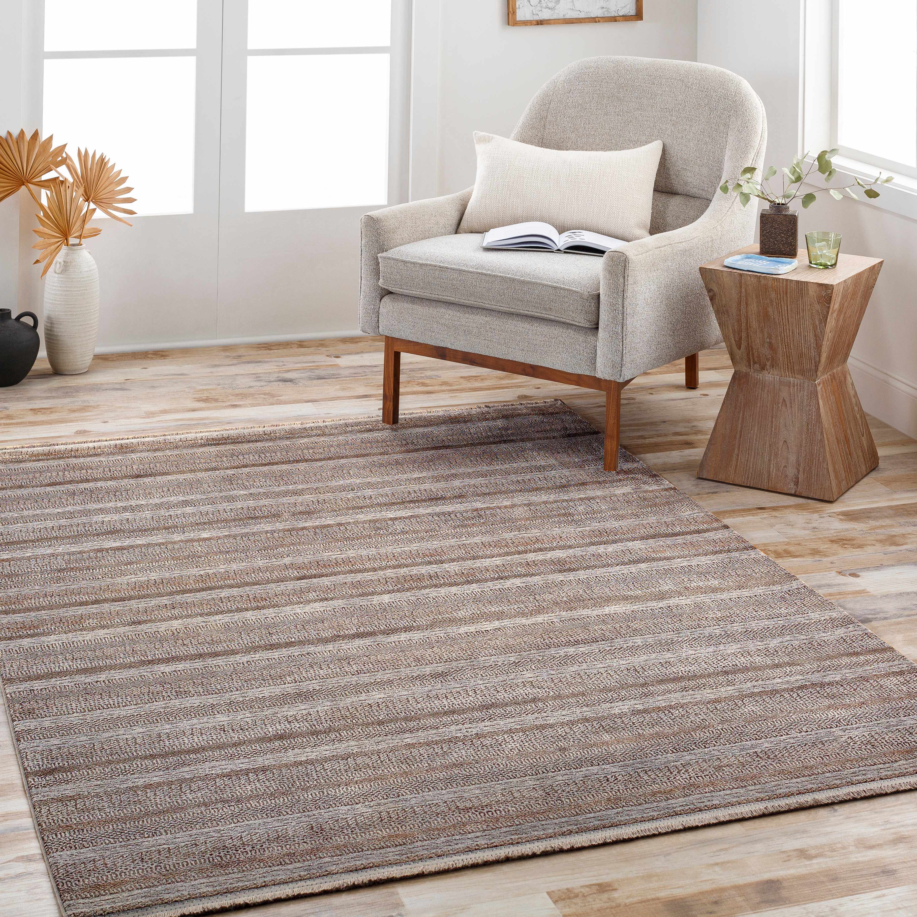 Batarasa 5'3in x 7'3in Updated Traditional Farmhouse Area Rug - Hauteloom