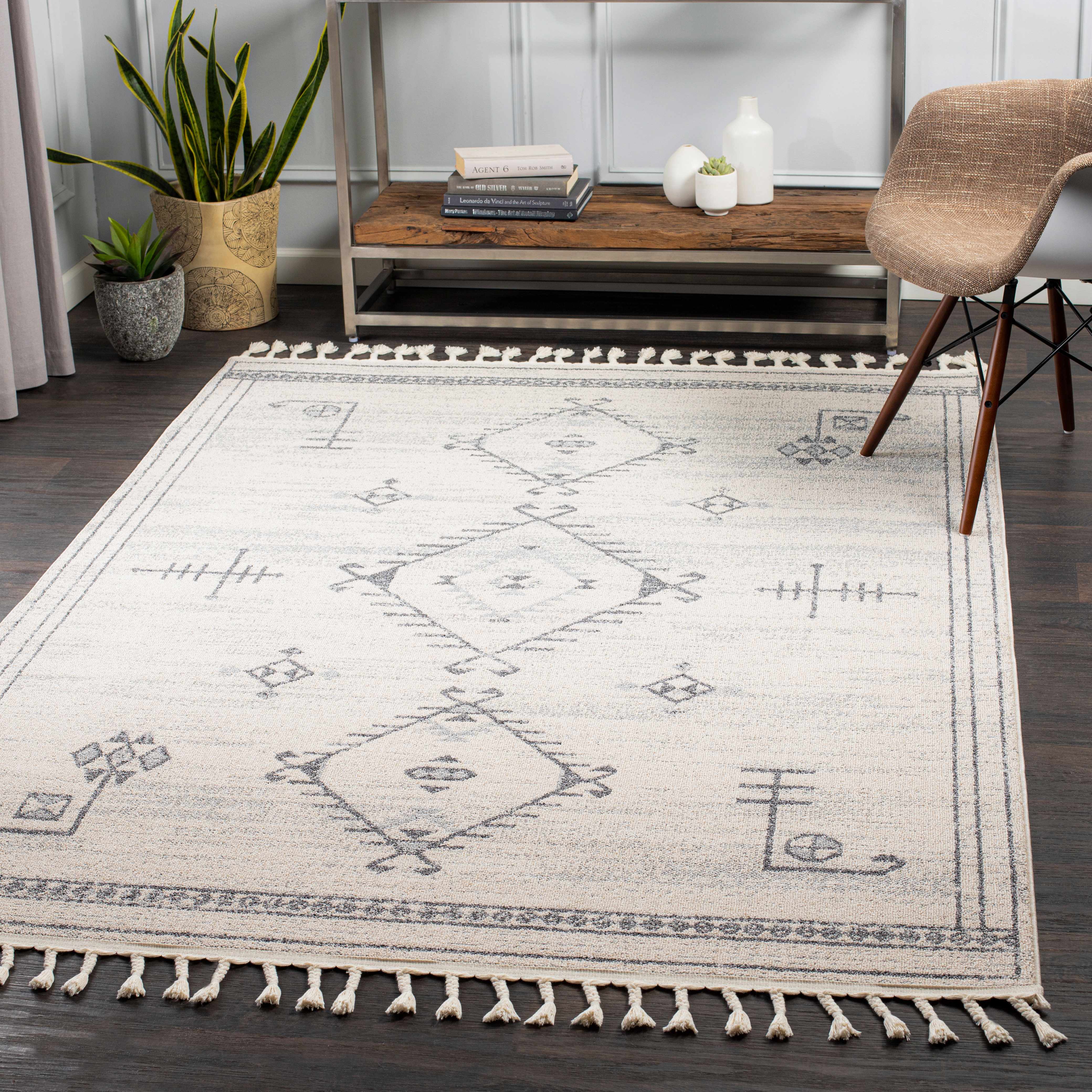 Bentleigh 6'7in x 9' Area Rug - Hauteloom