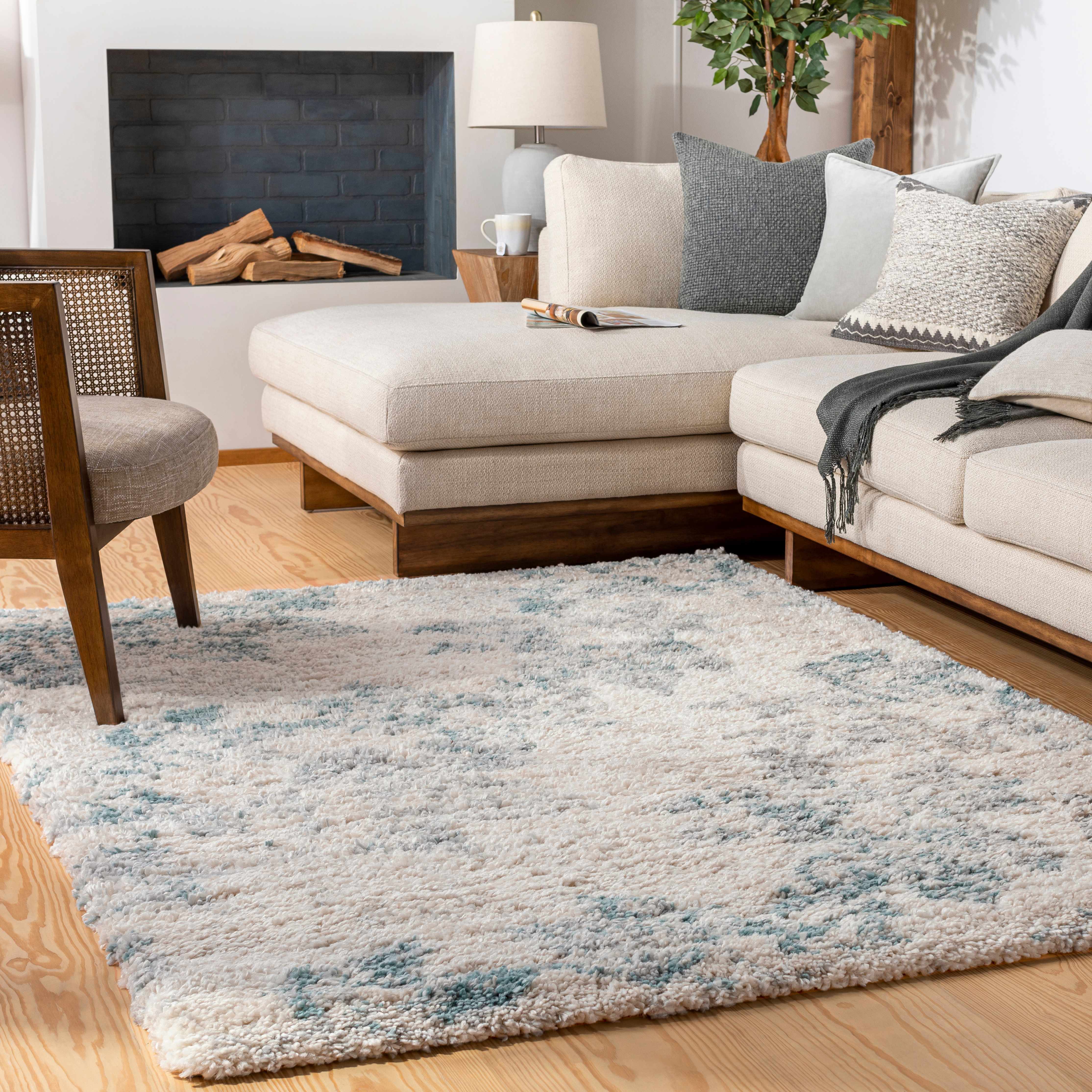 Erma 6'7in x 9' Modern Shag Plush Bohemian Area Rug - Hauteloom