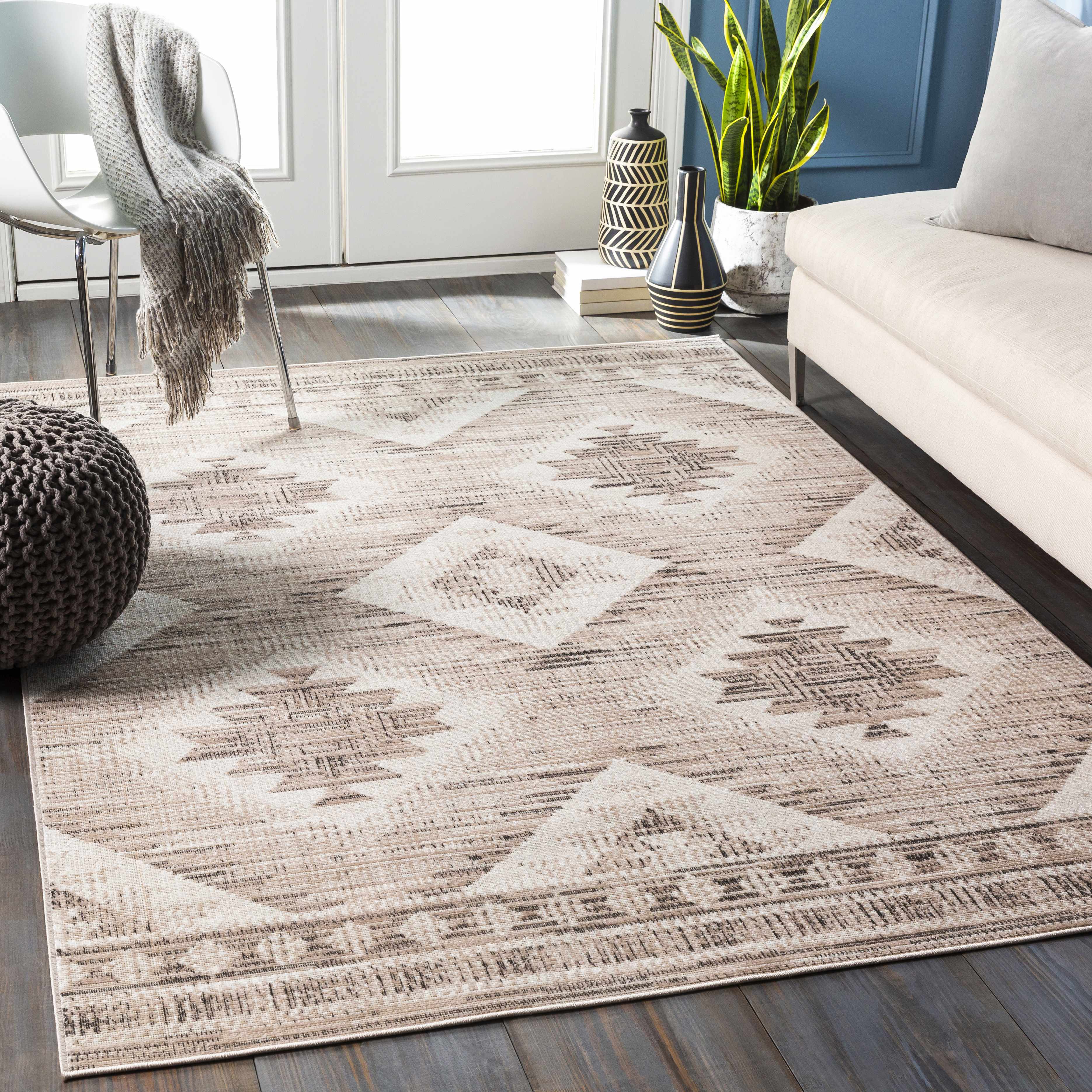 Smoketown 7'10in x 10'2in Bohemian/ Area Rug - Hauteloom