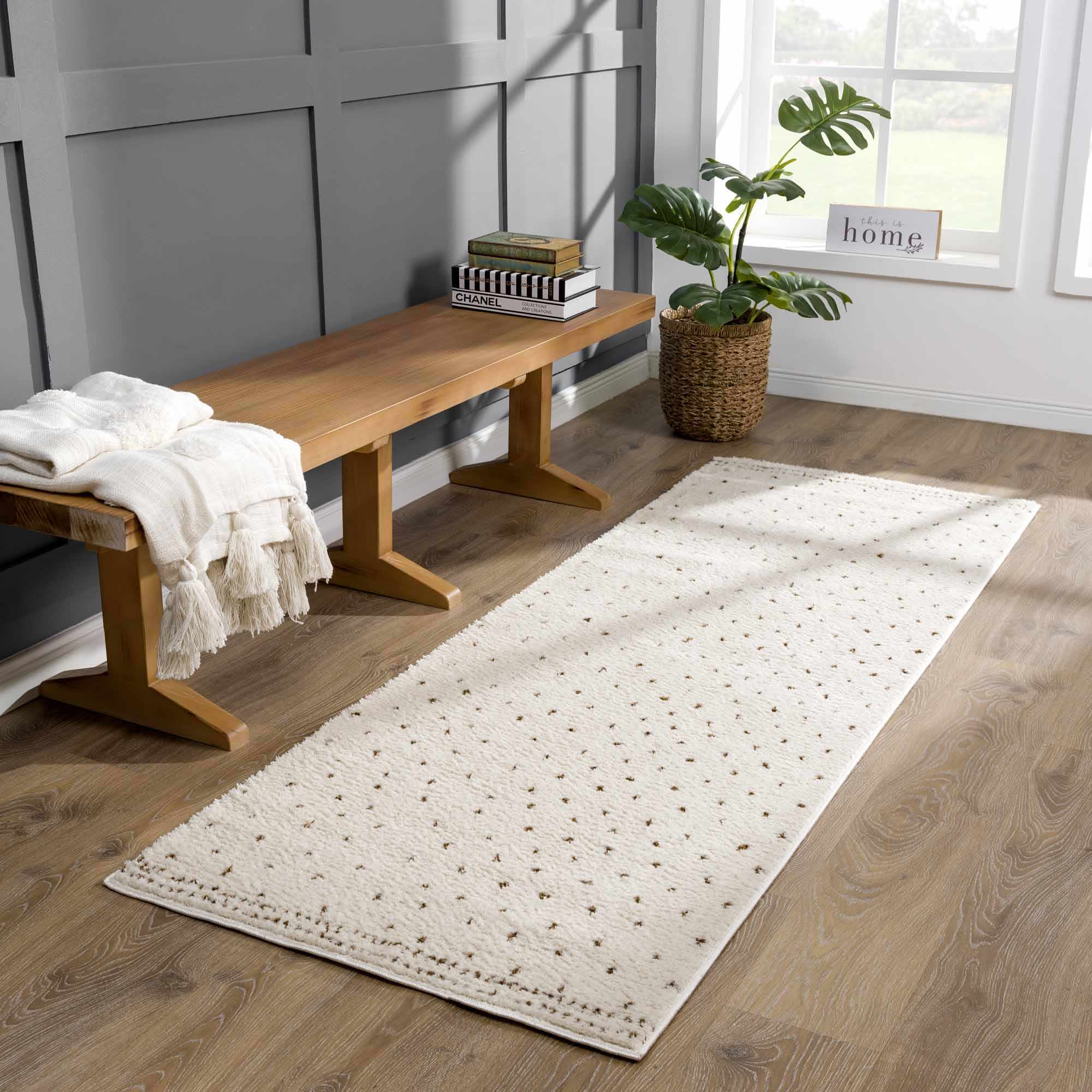 Julie 6'7in x 9' Area Rug - Hauteloom