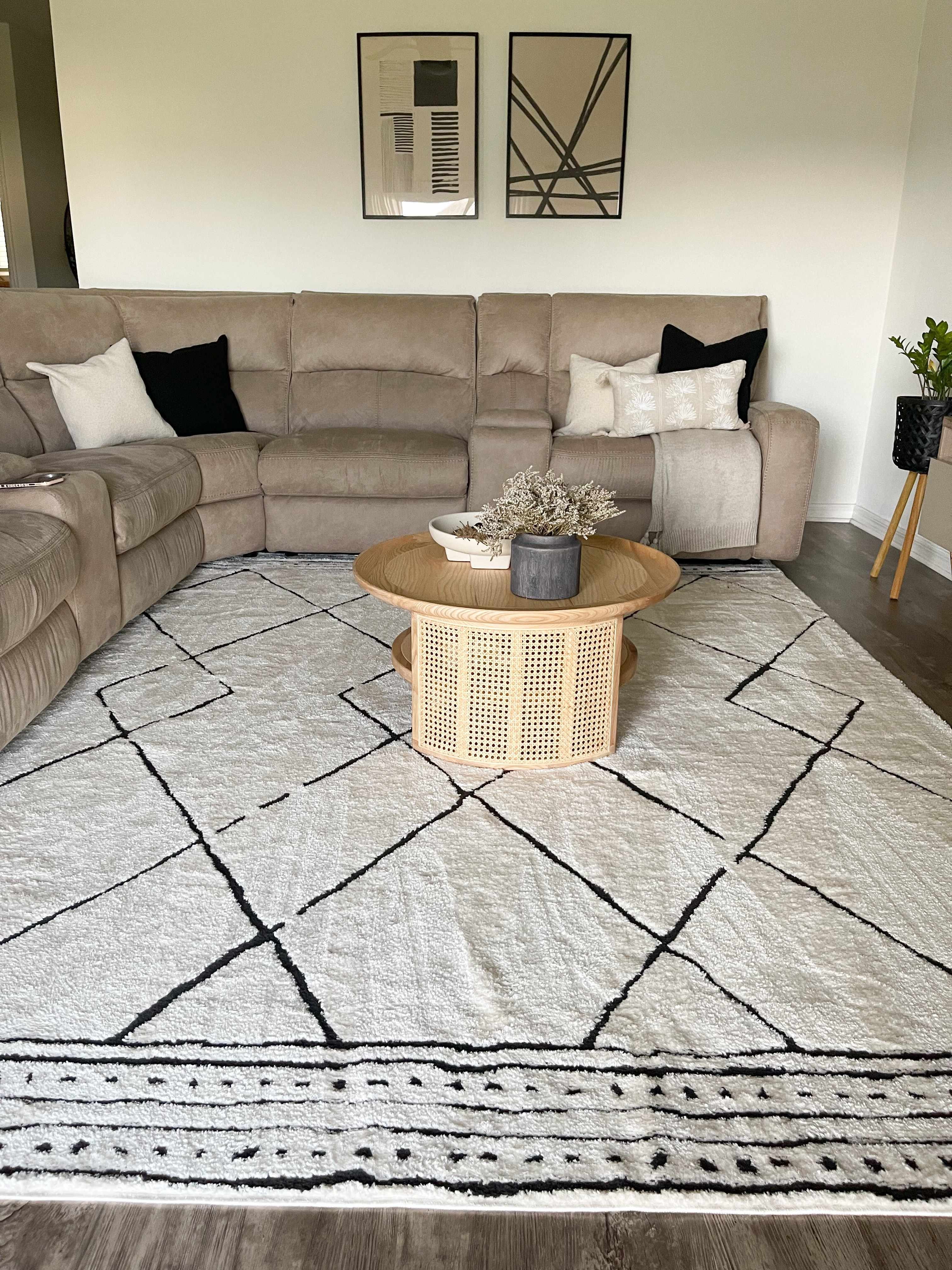 Keone 6'7in x 9' Area Rug - Hauteloom