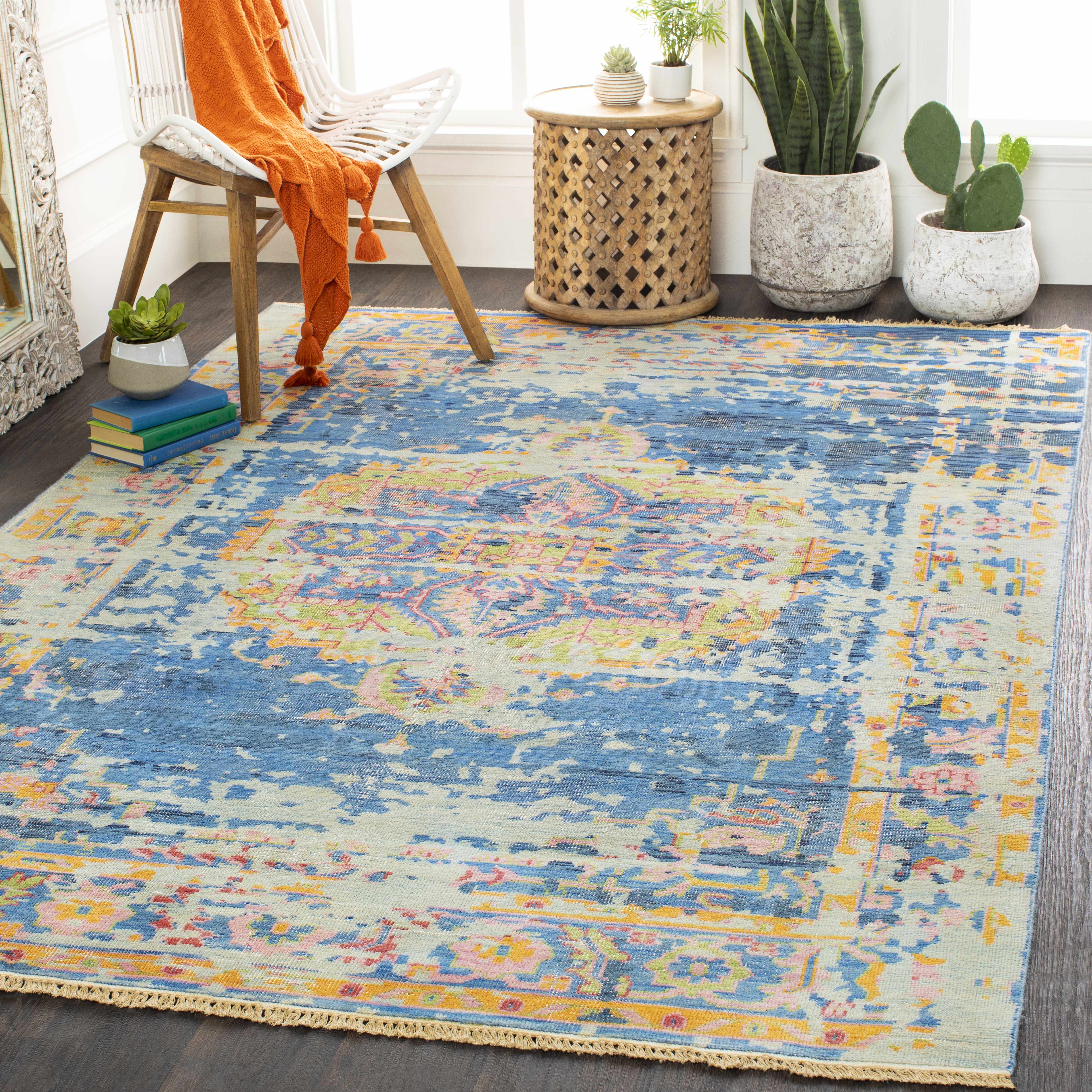 Squire 6' x 9' Updated Traditional Handmade Updated Farmhouse NZ Wool Area Rug - Hauteloom