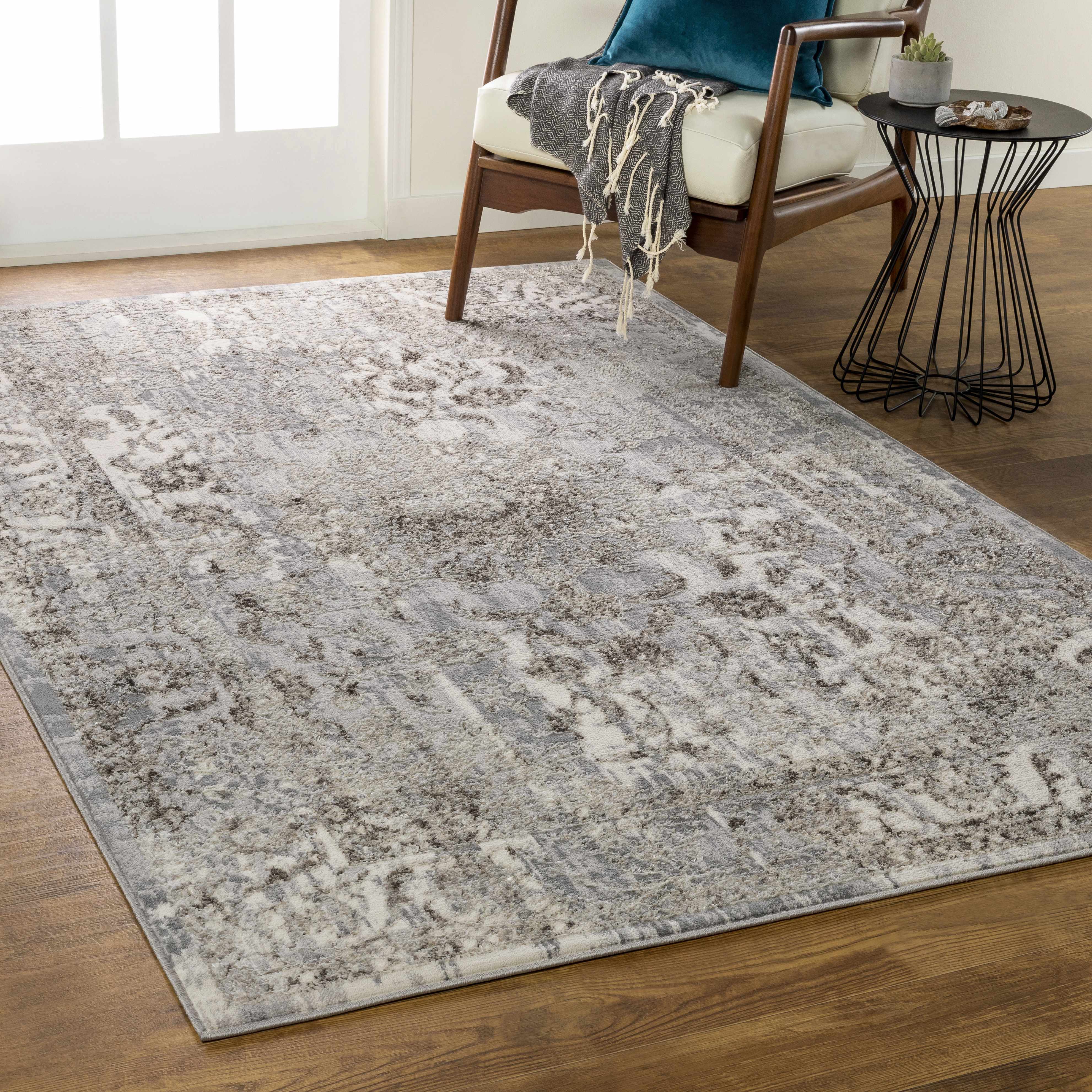 Guba 6'6in x 9'2in Traditional Updated Traditional Farmhouse Area Rug - Hauteloom