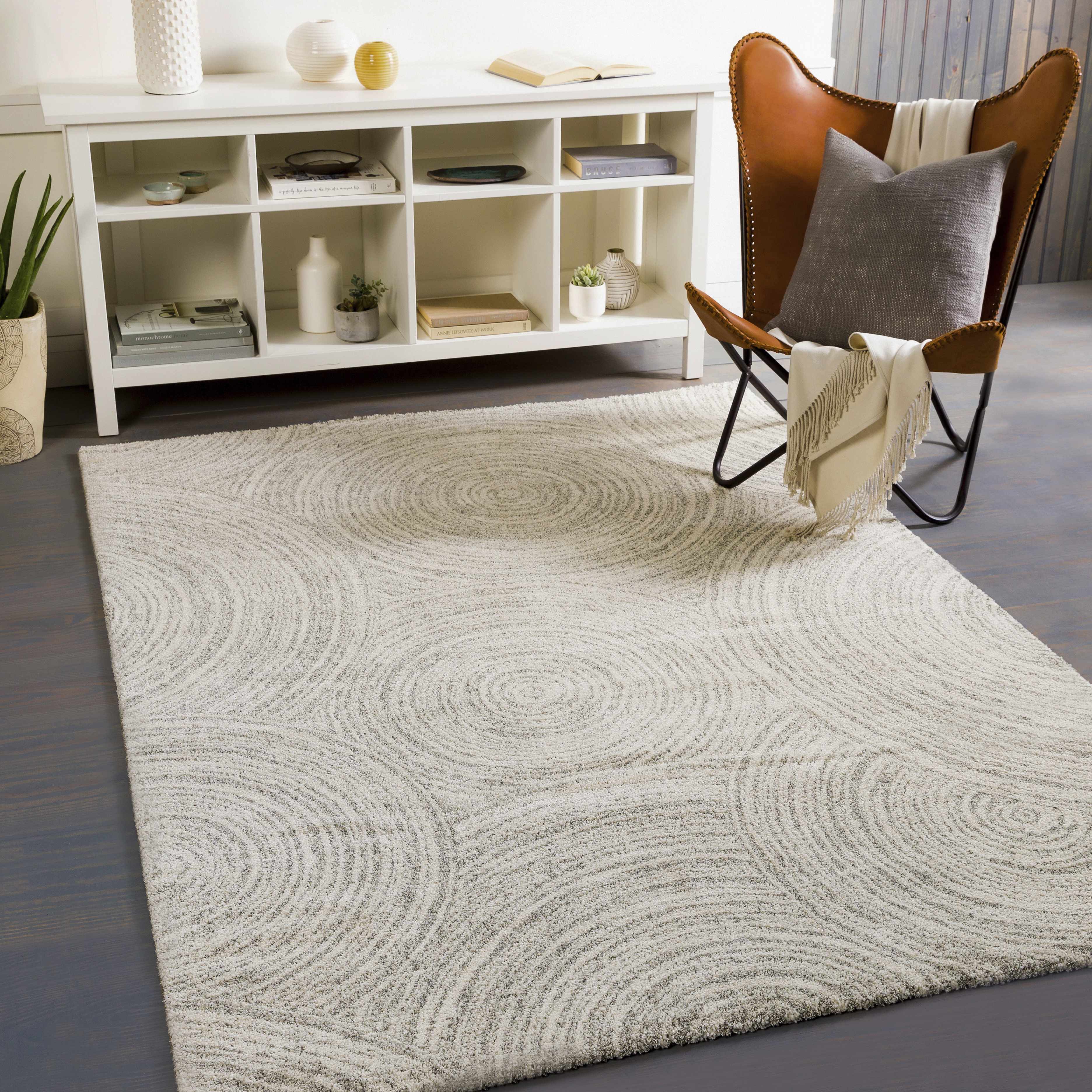 Pirton 4'3in x 5'11in Modern Area Rug - Hauteloom