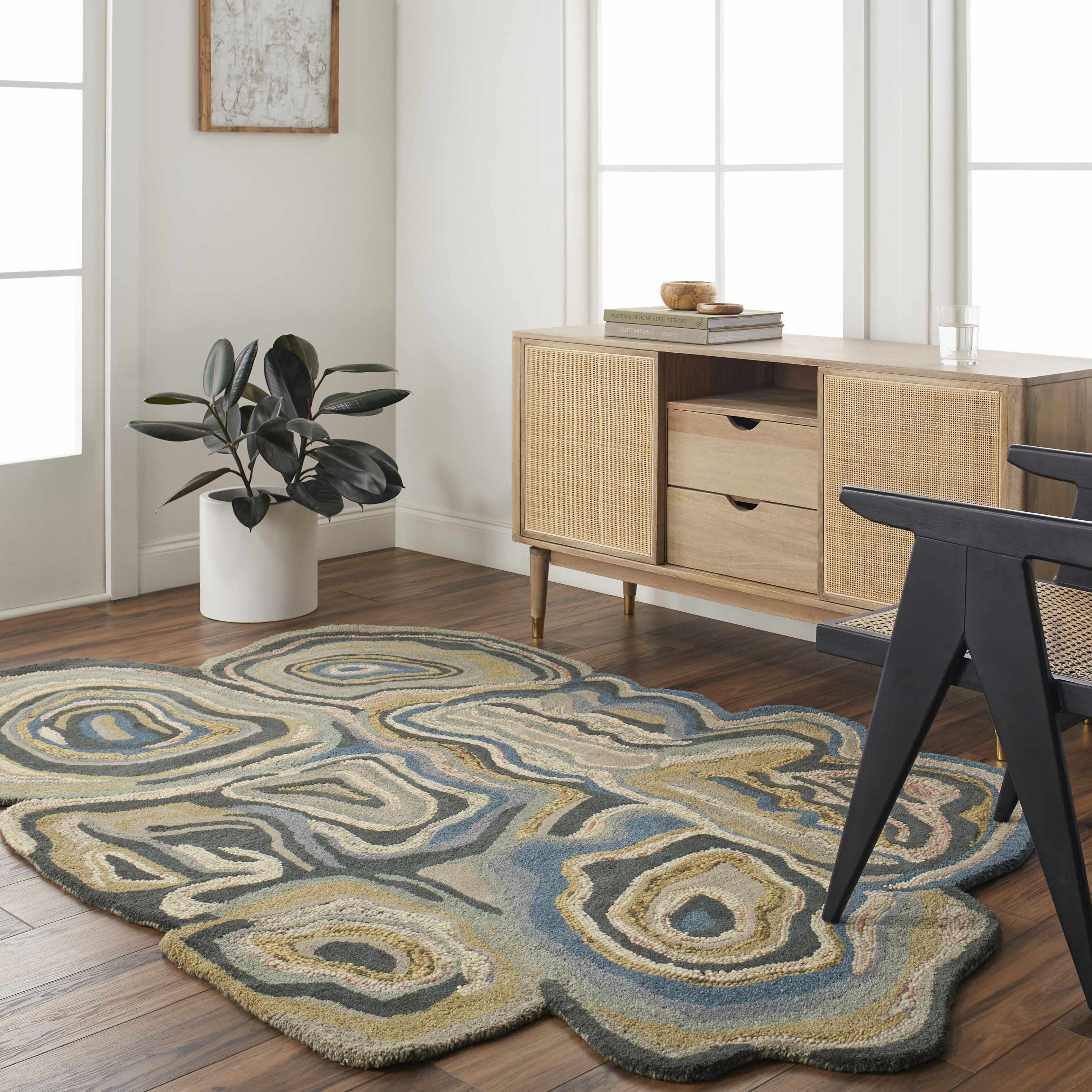 Wishram 5' x 8' Modern Wool Area Rug - Hauteloom