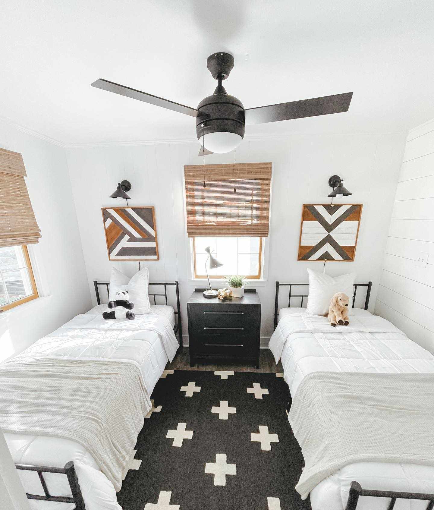 Shawanee 3' x 5' Modern Wool Area Rug - Hauteloom