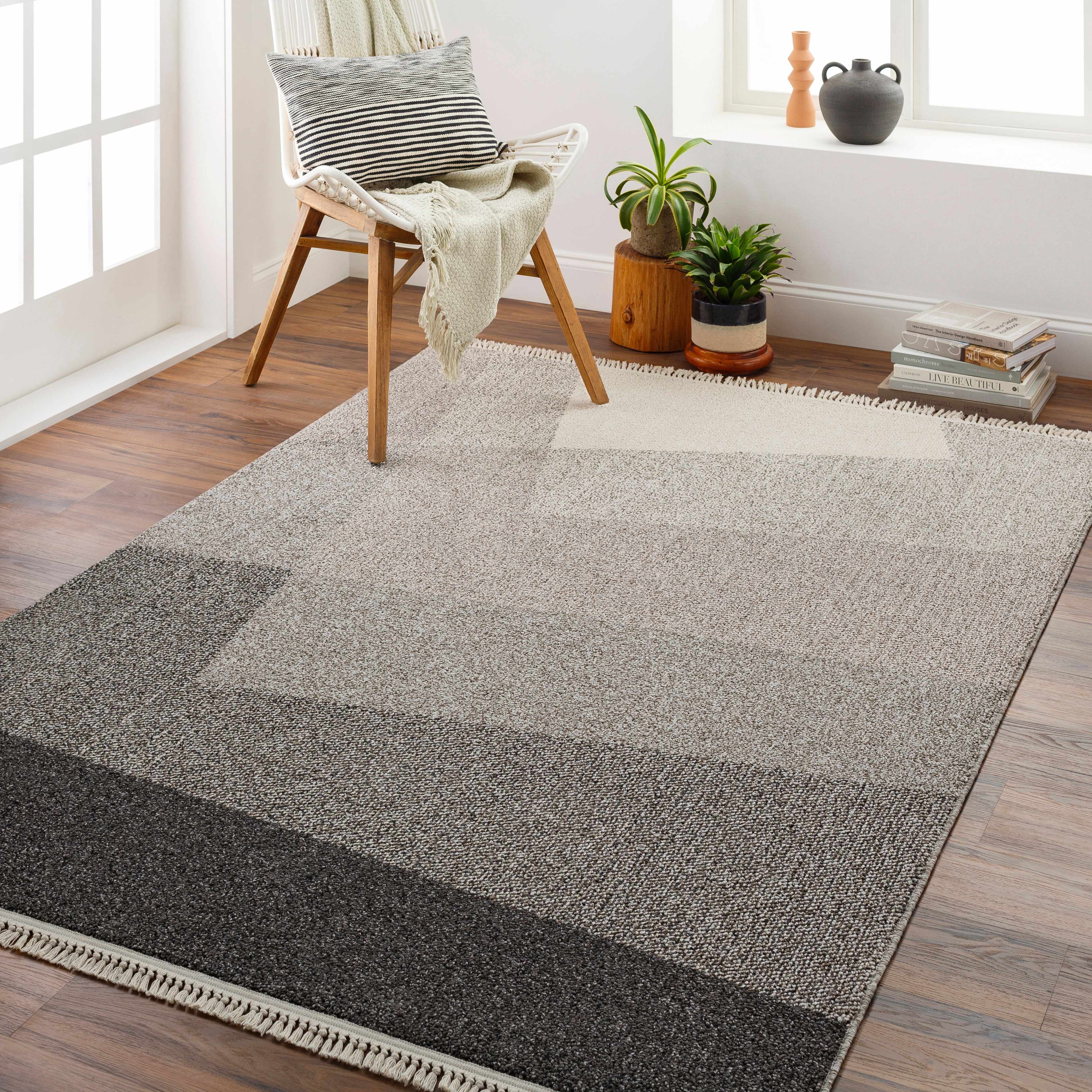 Elior 6'7in x 9' Area Rug - Hauteloom