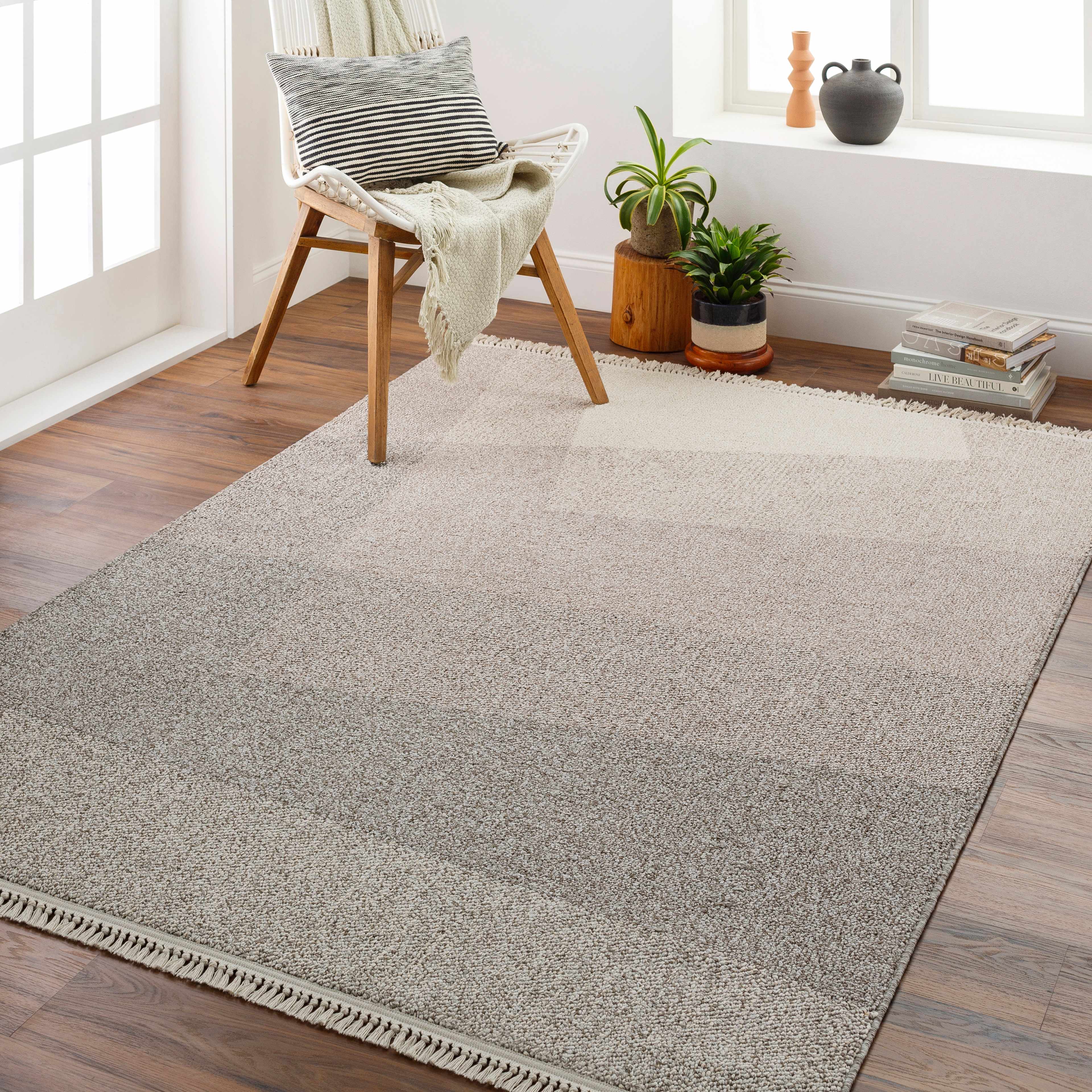Elior 5'3in x 7' Area Rug - Hauteloom