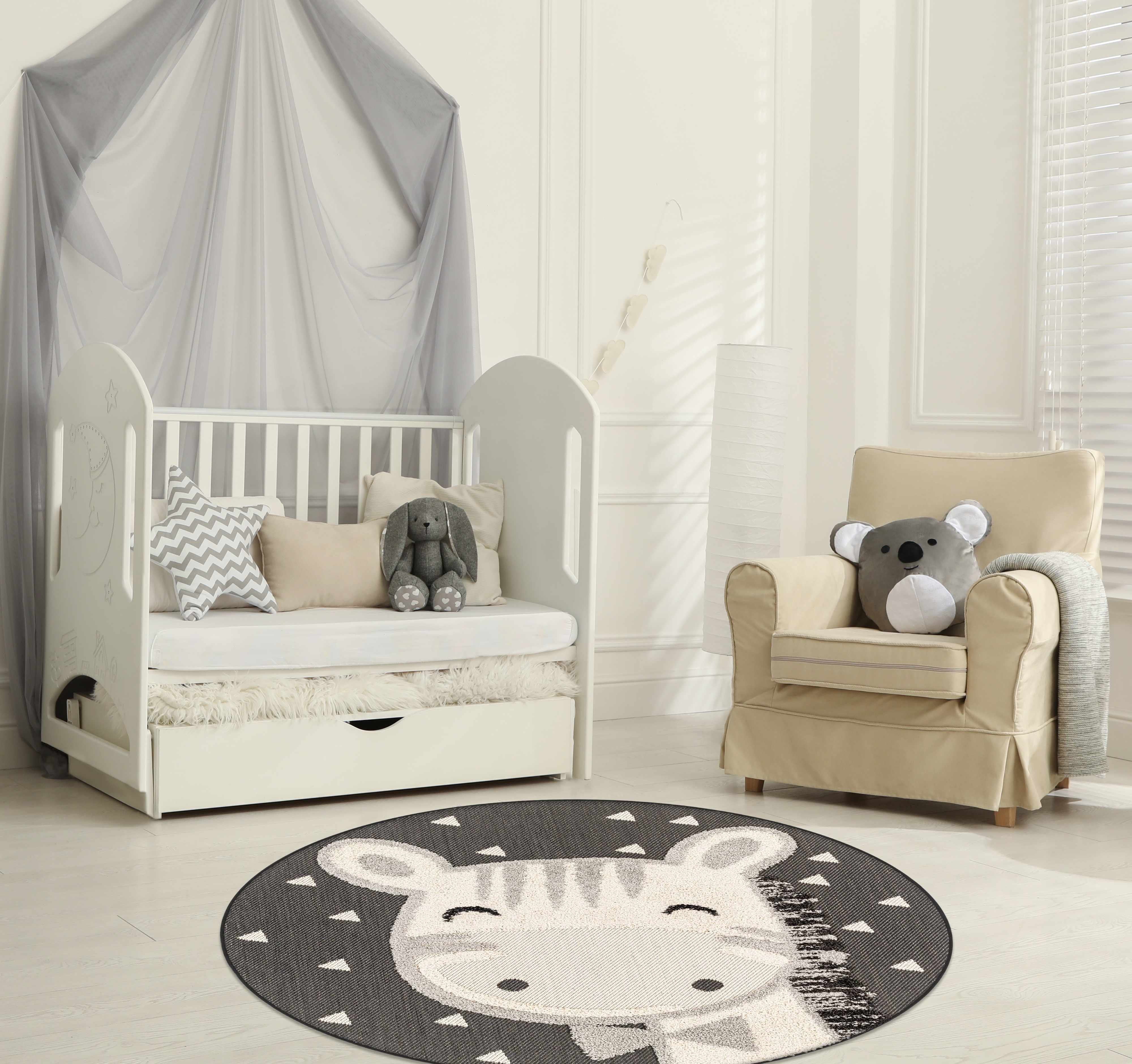 Kiki 7'10in Round Outdoor Area Rug - Hauteloom