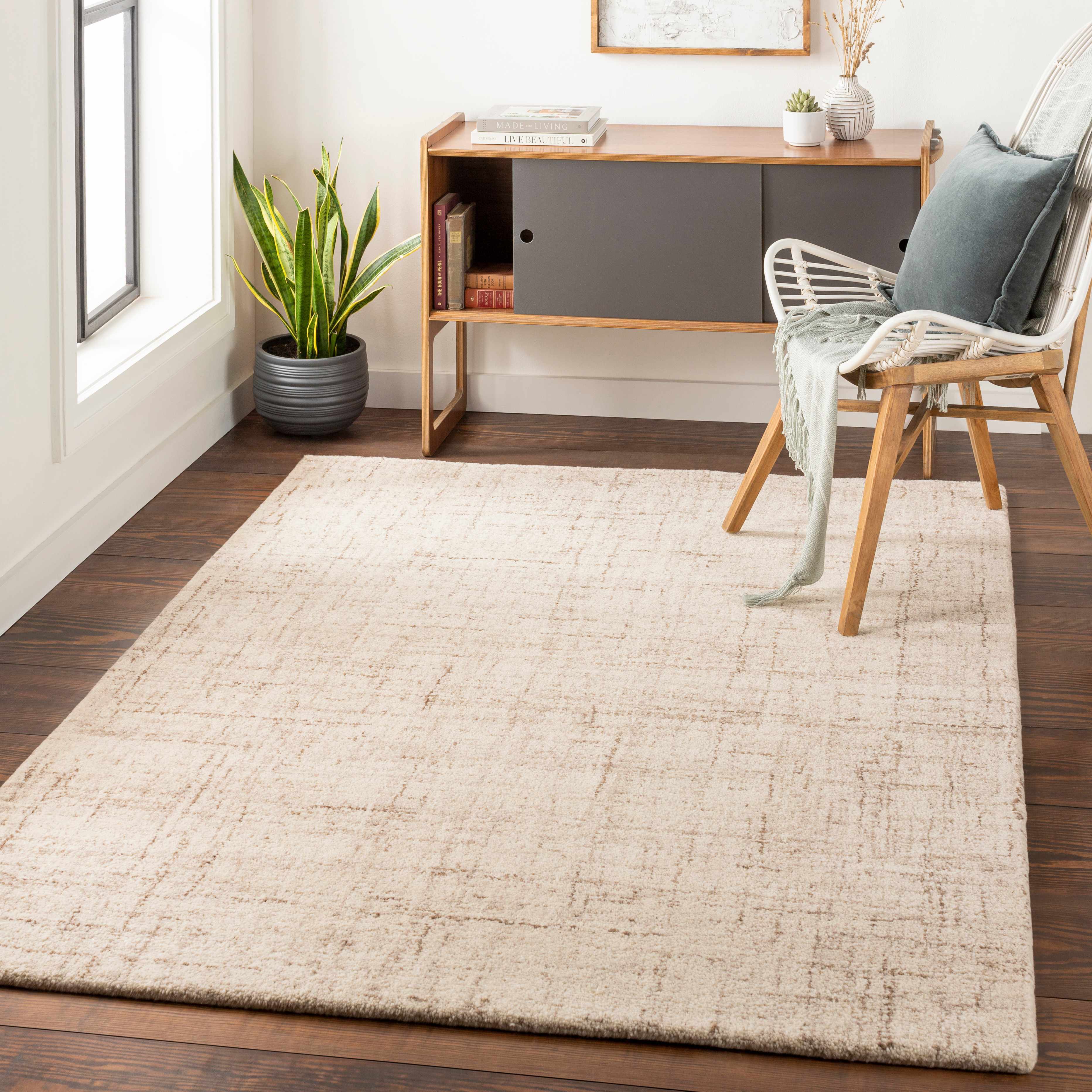 Hunwick 5' x 7'6in Modern Handmade Wool Farmhouse Wool Area Rug - Hauteloom