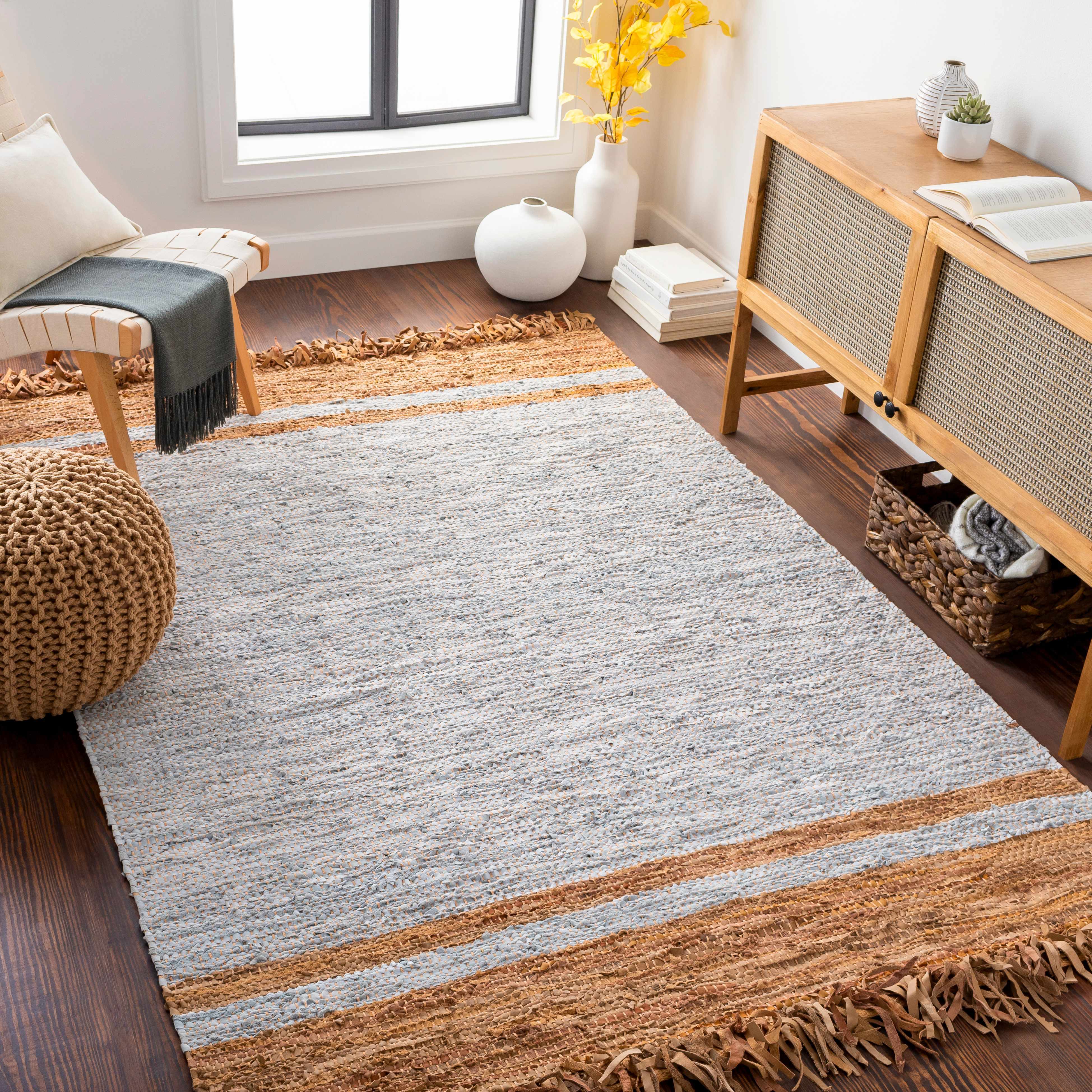 Narooma 2' x 3' Modern Area Rug - Hauteloom