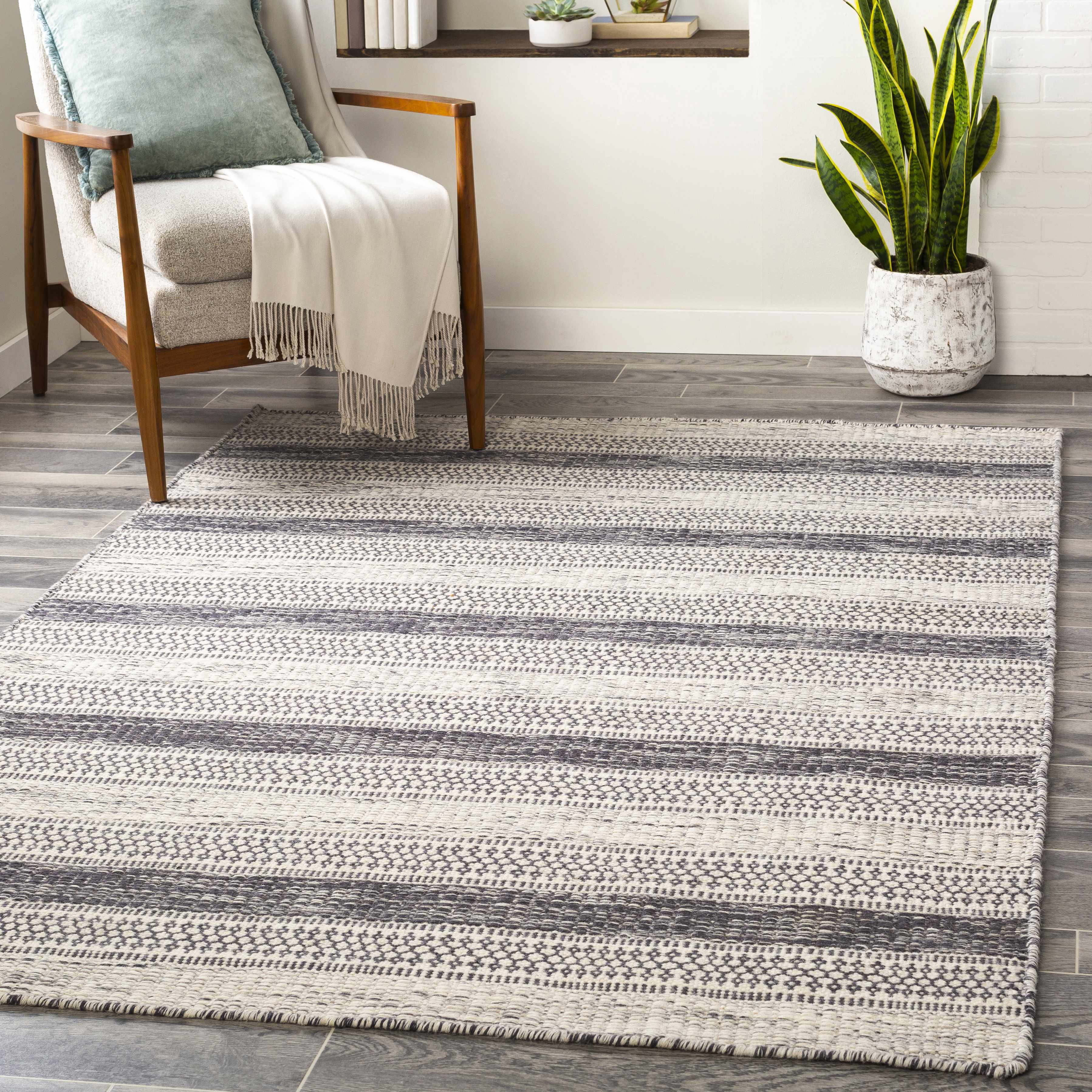 Vernonia 8' x 10' Modern Wool Area Rug - Hauteloom