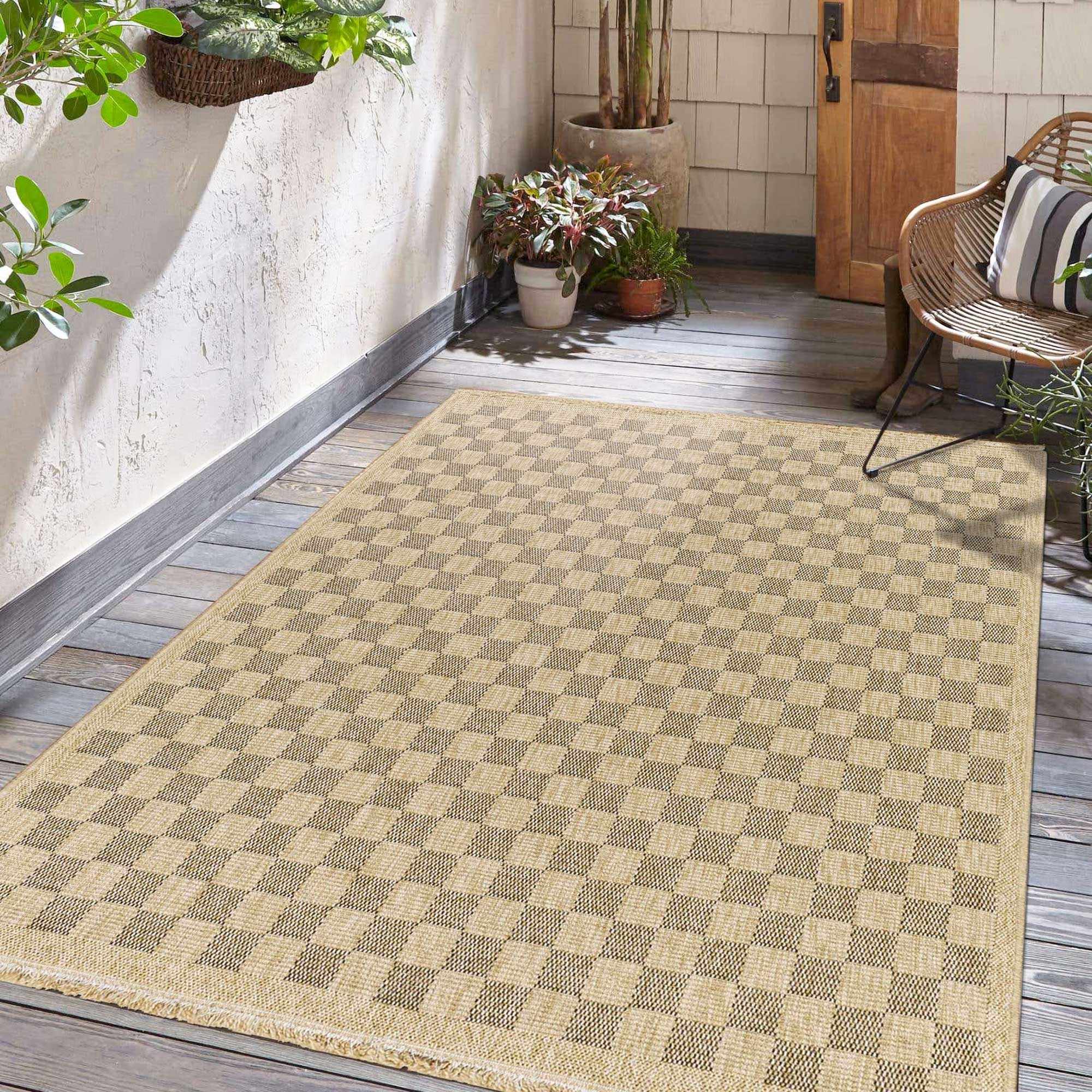 Jurek 3'10in x 5'5in Cottage Area Rug - Hauteloom