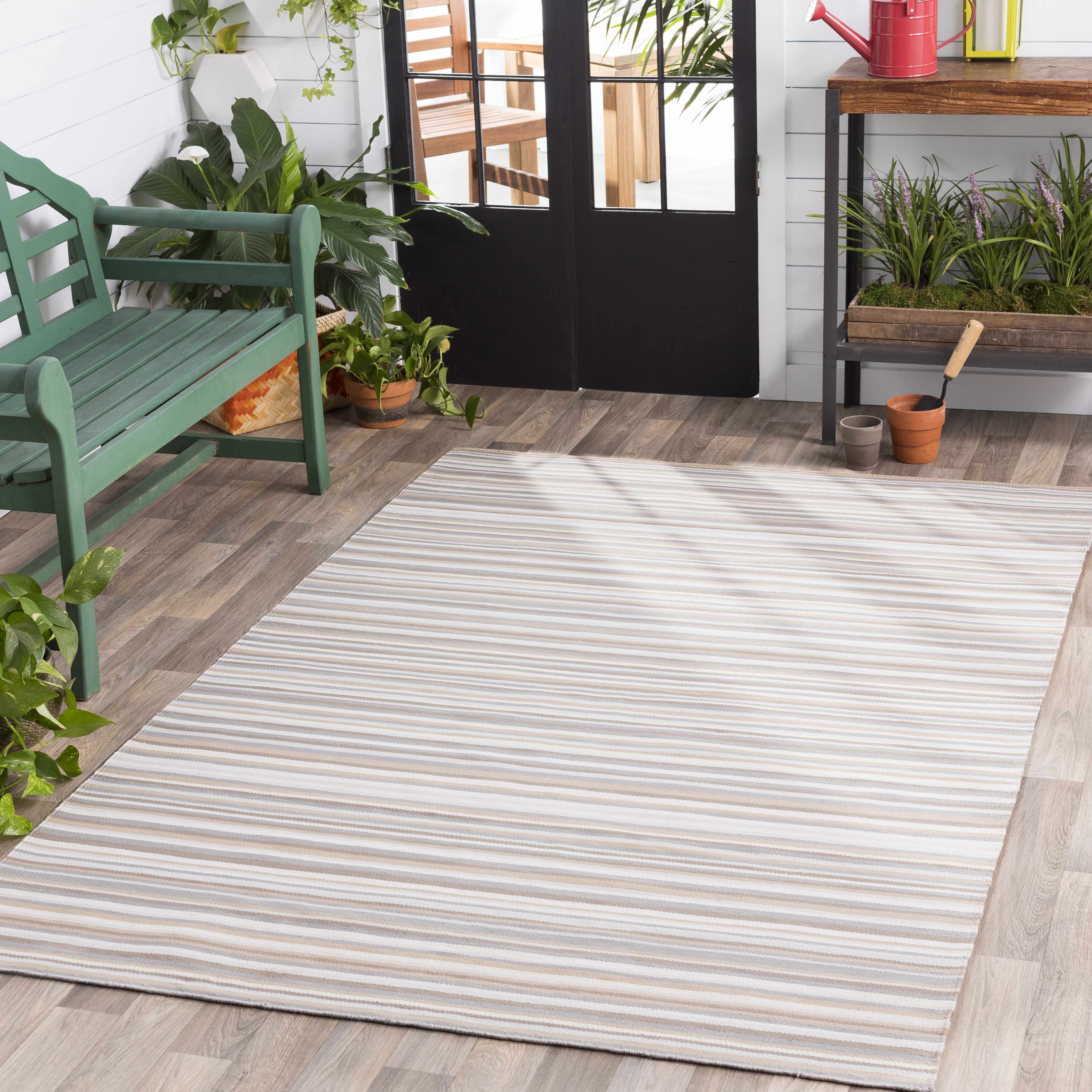 Shawville 2' x 3' Indoor / Outdoor Outdoor Area Rug - Hauteloom