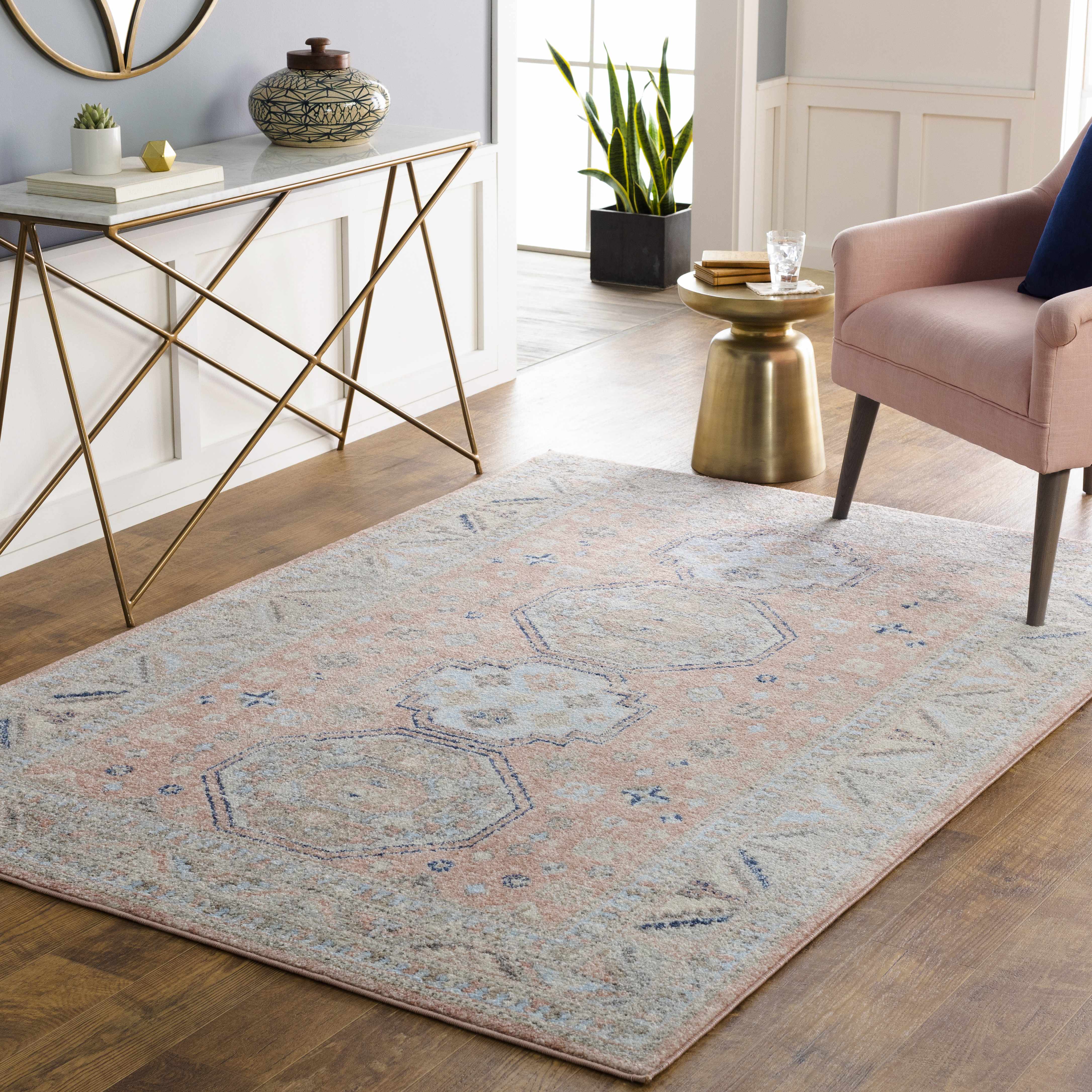 Mantador 7'10in x 10' Traditional Area Rug - Hauteloom