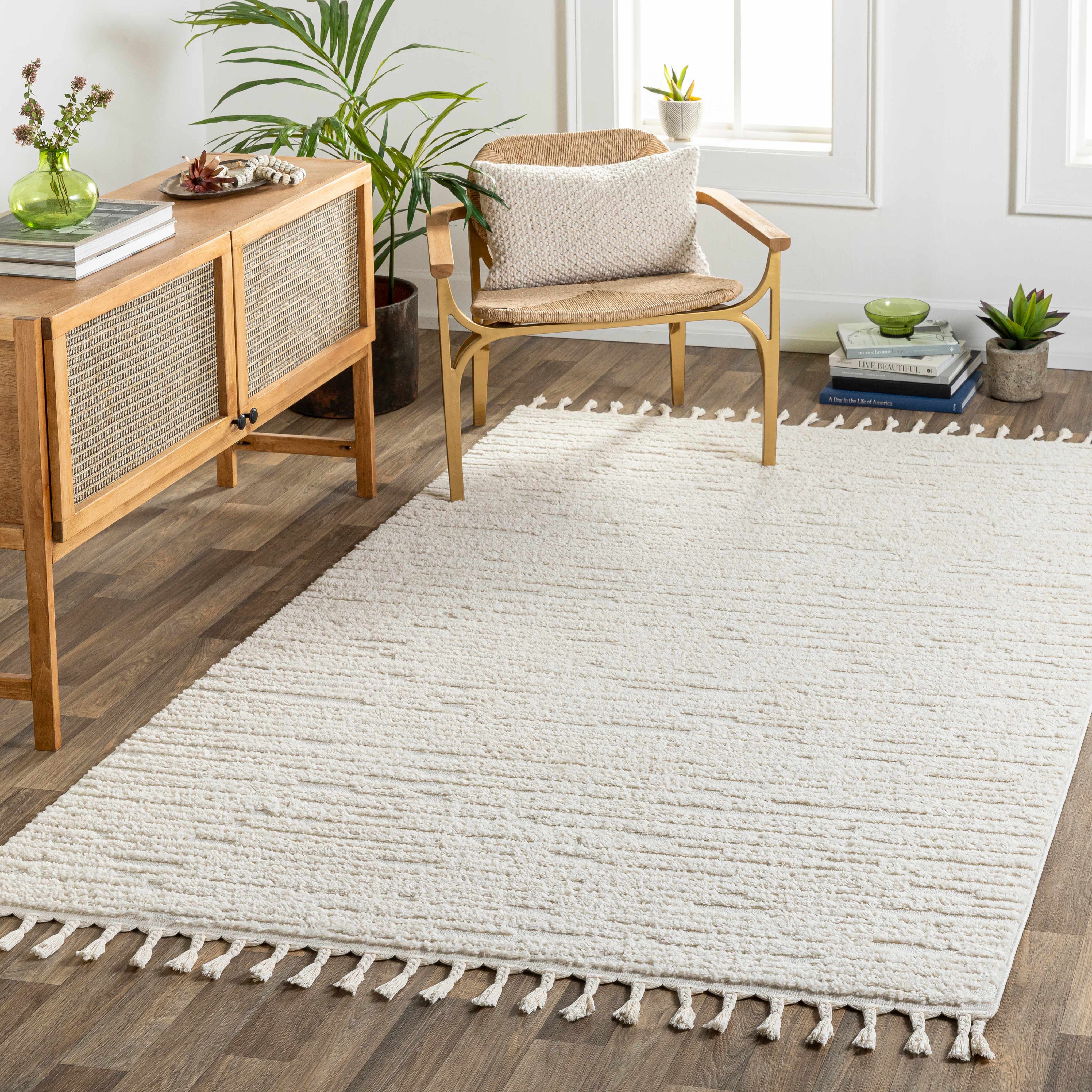 Kulu 6'7in x 9' Area Rug - Hauteloom