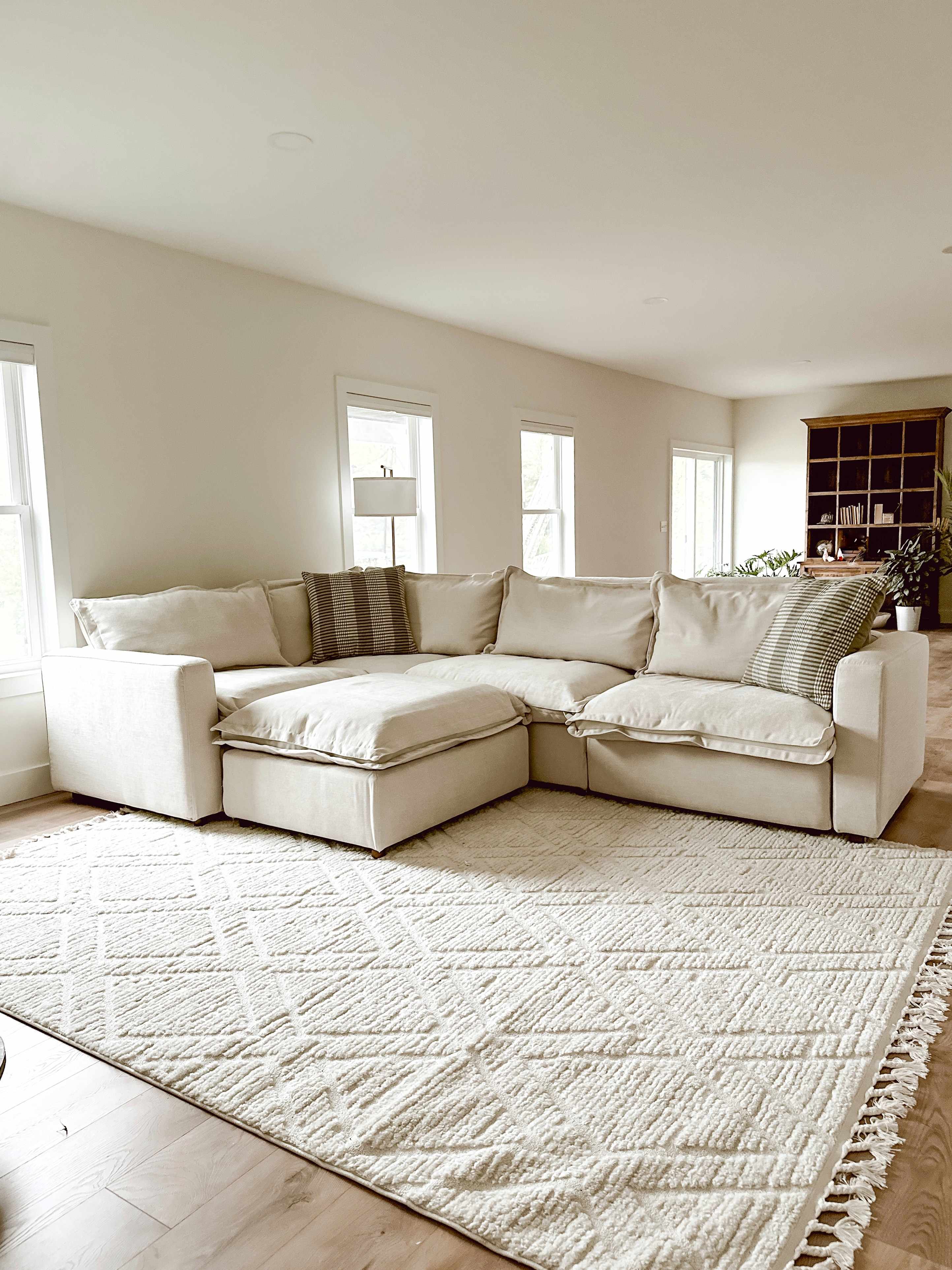 Maduao 5'3in x 7' Area Rug - Hauteloom