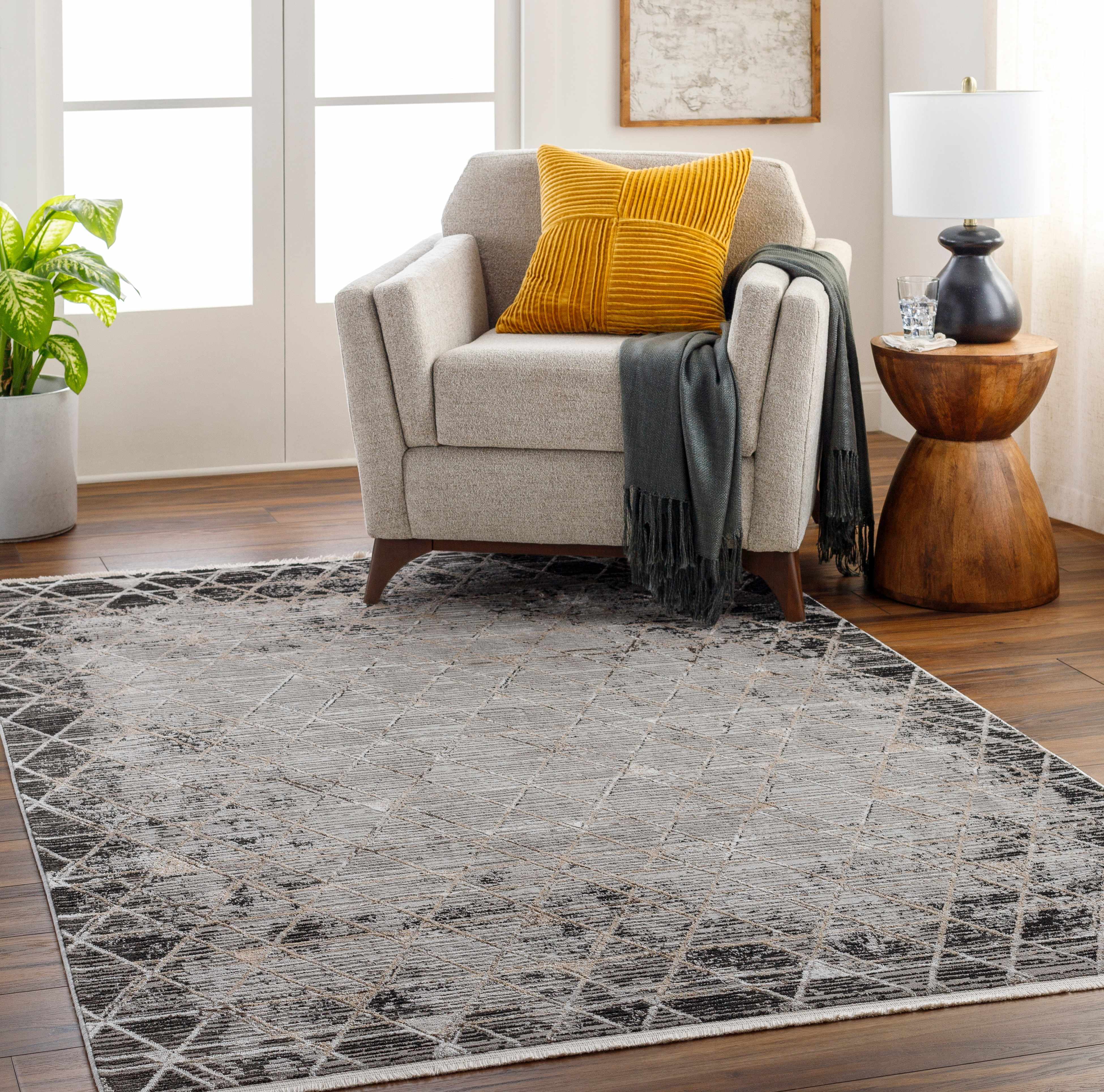 Luol 6'7in x 9' Area Rug - Hauteloom