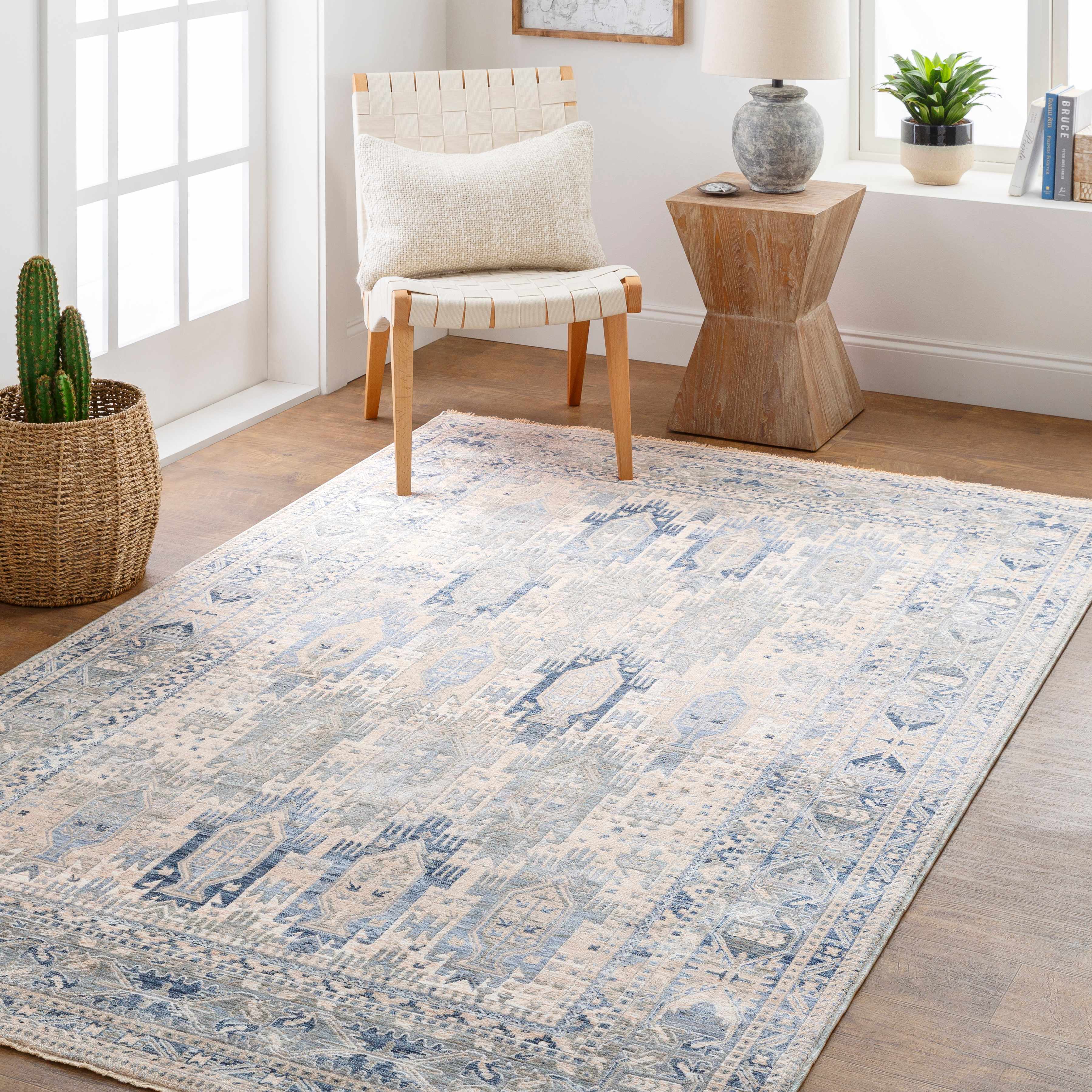 Hozat 5' x 8'2in Traditional Updated Traditional Farmhouse Area Rug - Hauteloom